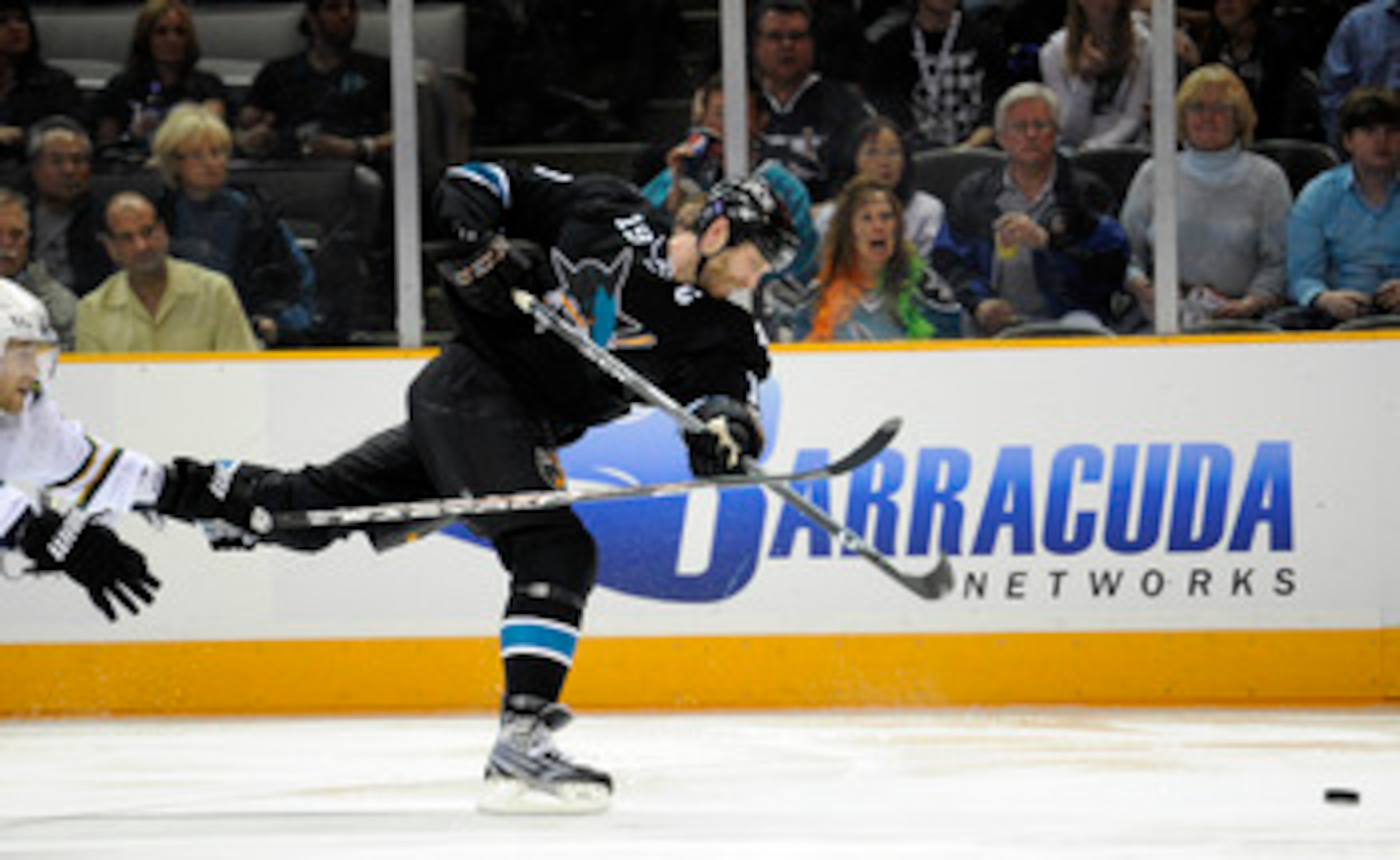 SAN JOSE, CA - MARCH 31: Joe Thornton #19 of the San Jose Sharks shoots on goal against the Dallas Stars in the second period during an NHL hockey game at the HP Pavilion on March 31, 2011 in San Jose, California. (Photo by Thearon W. Henderson/Getty Imag SAN JOSE, CA - MARCH 31: Joe Thornton #19 of the San Jose Sharks shoots on goal against the Dallas Stars in the second period during an NHL hockey game at the HP Pavilion on March 31, 2011 in San Jose, California. (Photo by Thearon W. Henderson/Getty Imag