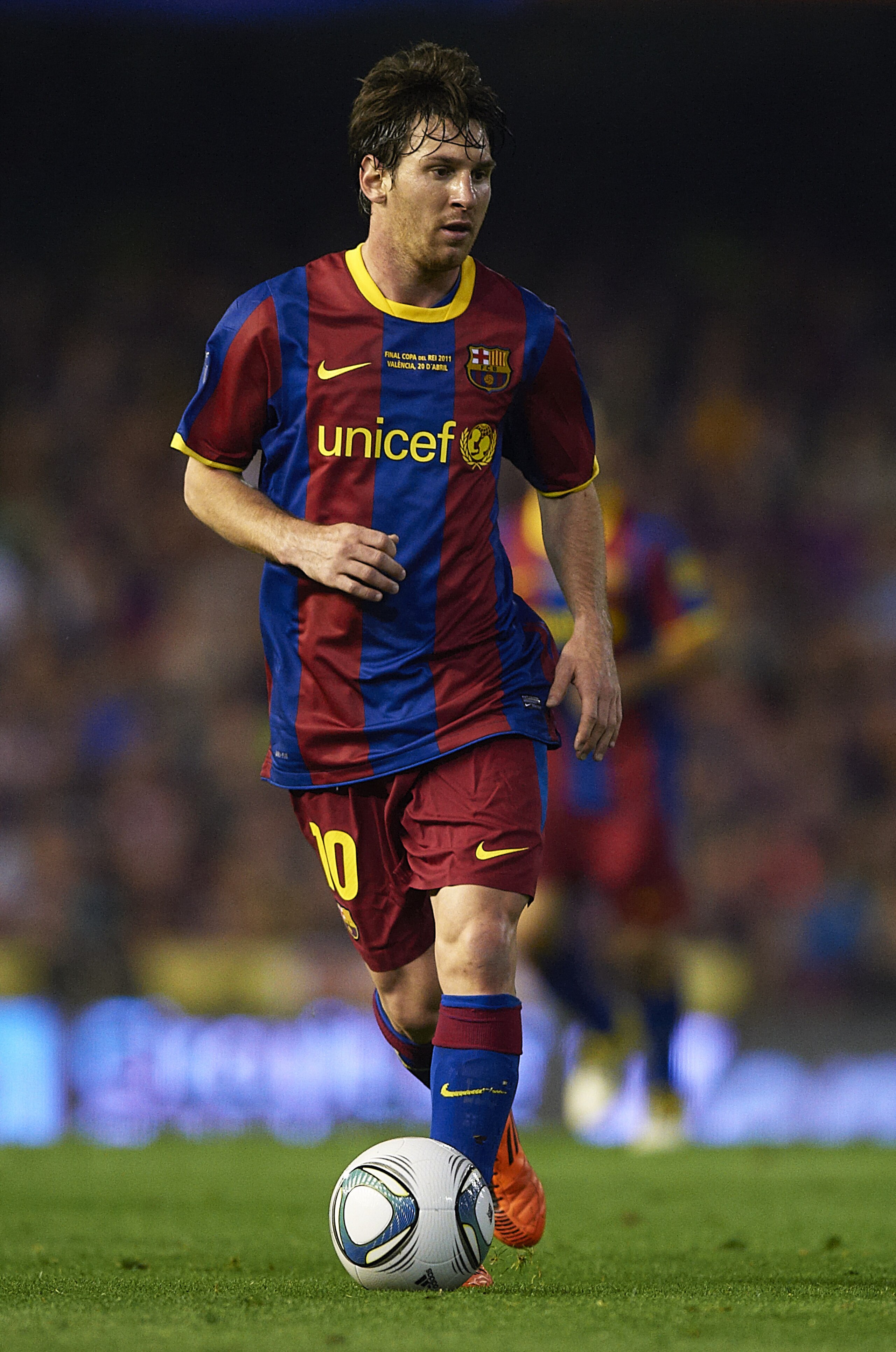 VALENCIA, BARCELONA - APRIL 20: Lionel Messi of Barcelona in action during the Copa del Rey final match between Real Madrid and Barcelona at Estadio Mestalla on April 20, 2011 in Valencia, Spain. Real Madrid won 1-0.  (Photo by Manuel Queimadelos Alonso/G