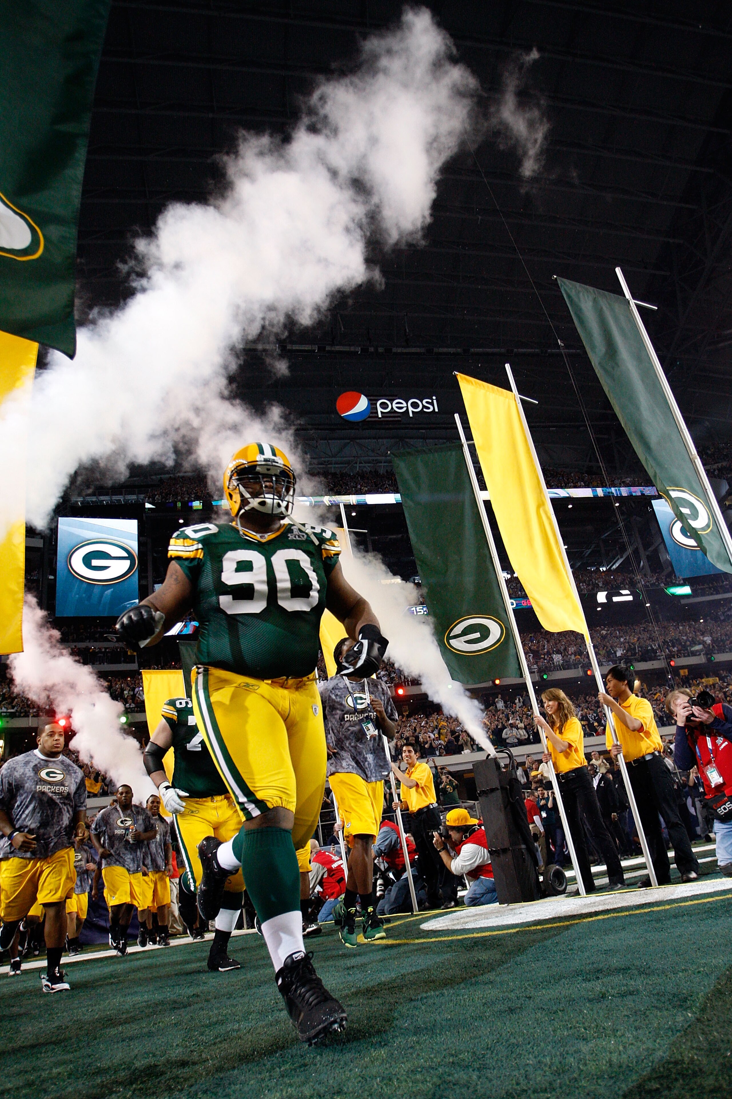ARLINGTON, TX - FEBRUARY 06: B.J. Raji #90 of the Green Bay Packers runs onto the field prior to Super Bowl XLV at Cowboys Stadium on February 6, 2011 in Arlington, Texas.  (Photo by Kevin C. Cox/Getty Images)