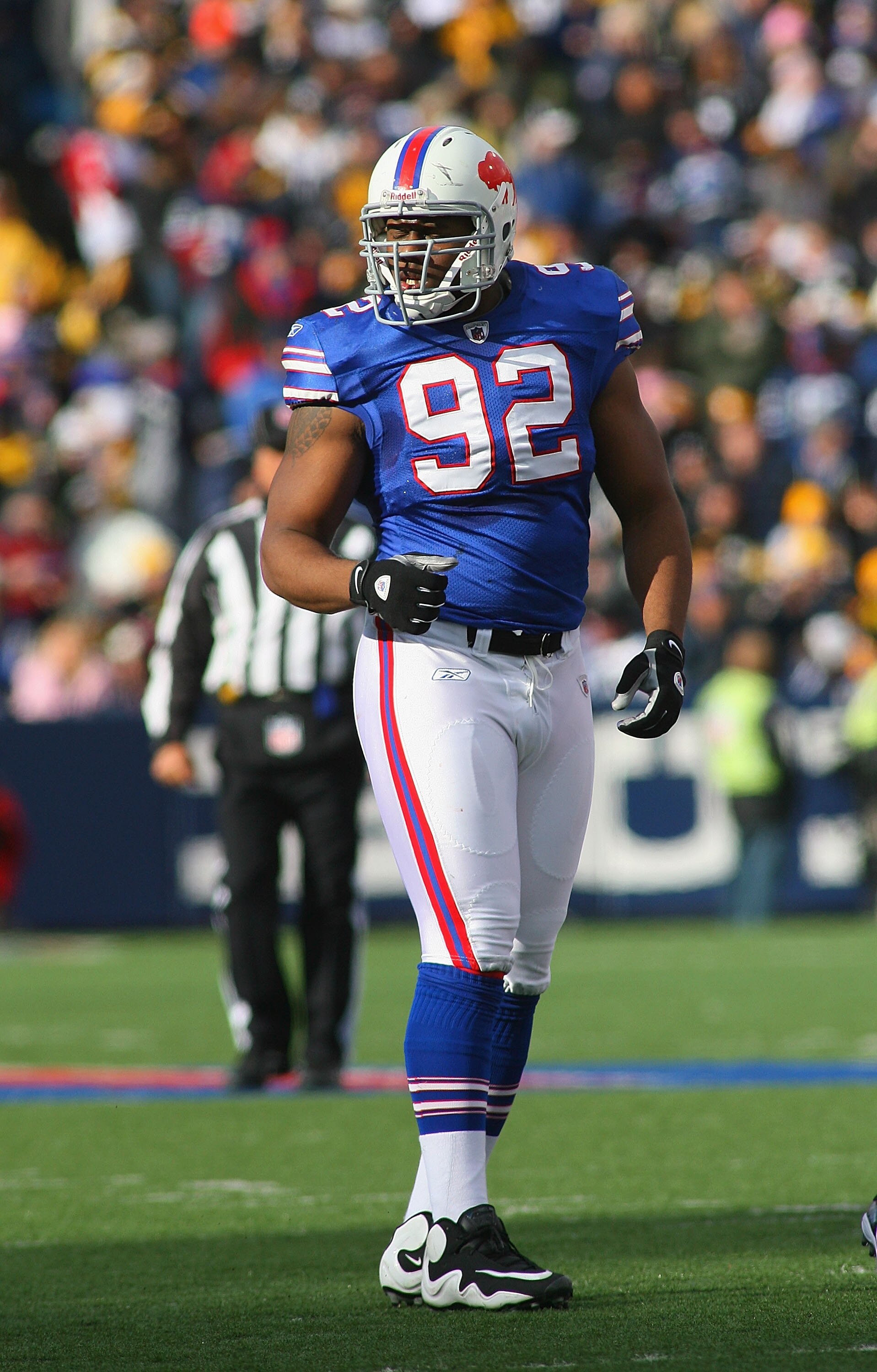 ORCHARD PARK, NY - NOVEMBER 28: Alex Carrington #92 of the Buffalo Bills plays against the Pittsburgh Steelers at Ralph Wilson Stadium on November 28, 2010 in Orchard Park, New York. Pittsburgh won 19-16 in overtime.  (Photo by Rick Stewart/Getty Images)