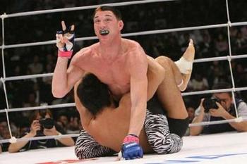 Photo credit: MMALinker.com