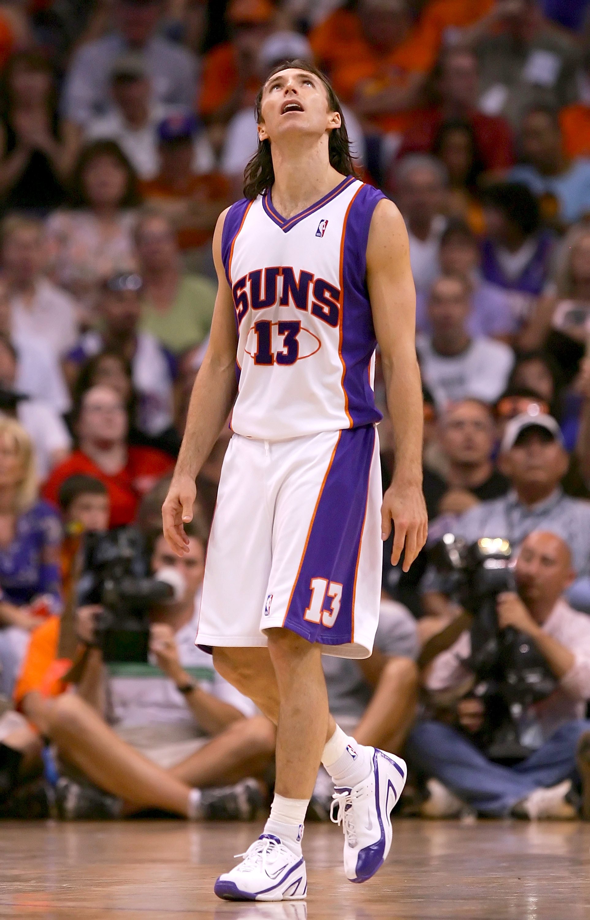 PHOENIX - MAY 28:  Steve Nash #13 of the Phoenix Suns looks up at the scoreboard in the second half of the game against the Dallas Mavericks in game three of the Western Conference Finals during the 2006 NBA Playoffs on May 28, 2006 at US Airways Center i