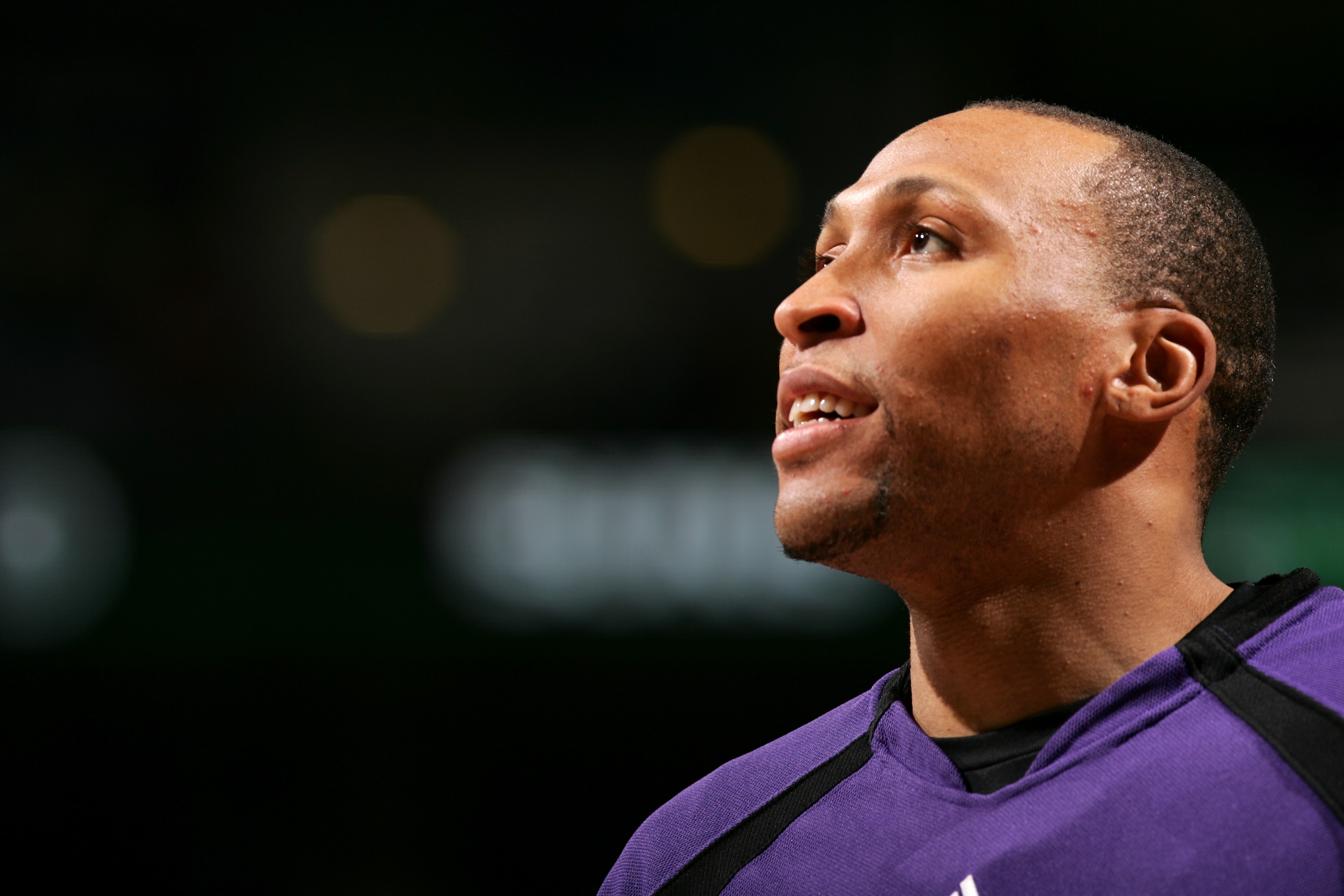 MILWAUKEE - JANUARY 26:  Shawn Marion #31 of the Phoenix Suns warms-up for the game against the Milwaukee Bucks on January 26, 2007 at the Bradley Center in Milwaukee, Wisconsin. The Suns defeated the Bucks 98-90. NOTE TO USER: User expressly acknowledges