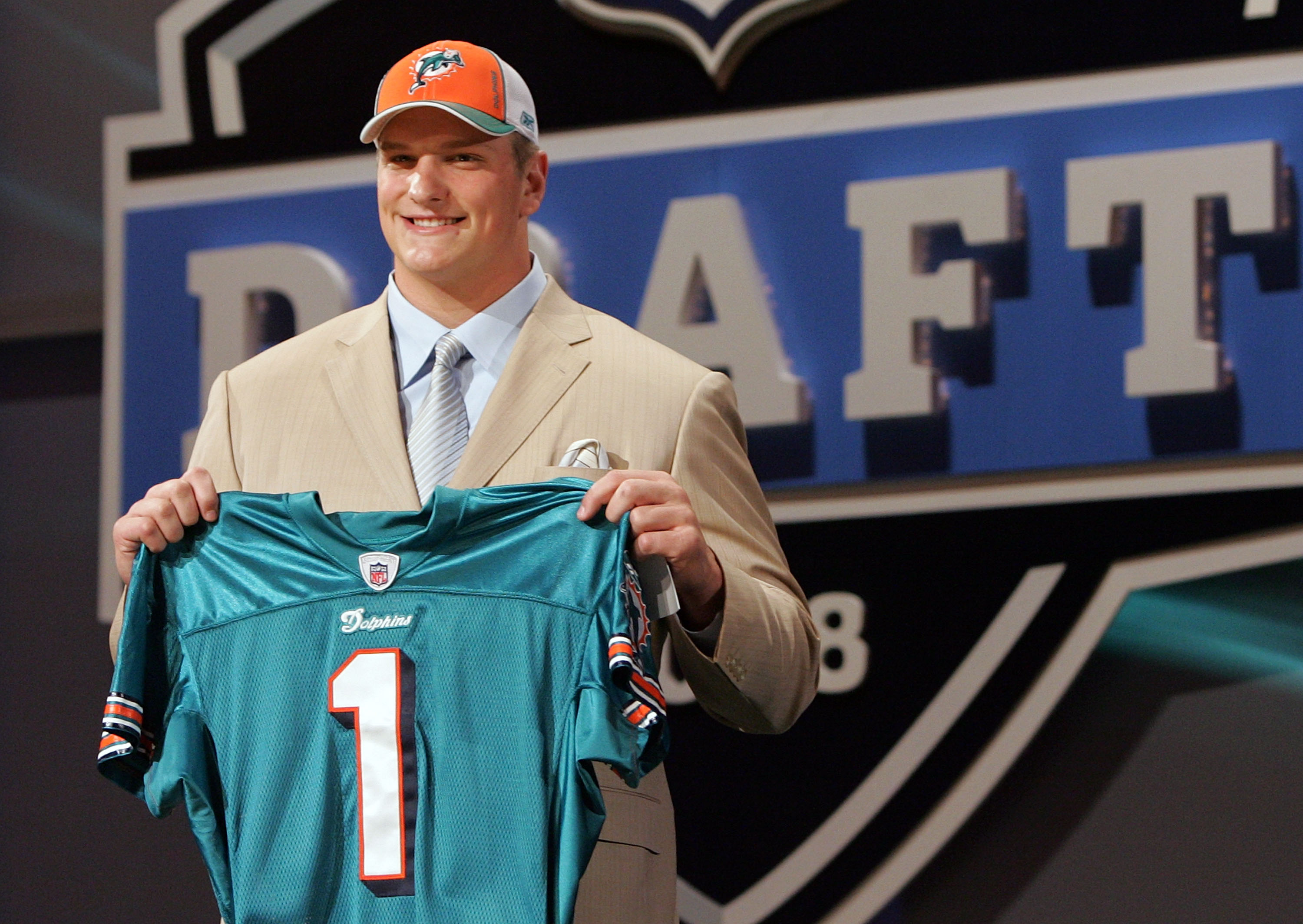 NEW YORK - APRIL 26: Jake Long poses for a photo after being taken as the fisrt overall draft pick by the Miami Dolphins during the 2008 NFL Draft on April 26, 2008 at Radio City Music Hall in April 26, 2008 in New York City. (Photo by Jim McIsaac/Getty NEW YORK - APRIL 26: Jake Long poses for a photo after being taken as the fisrt overall draft pick by the Miami Dolphins during the 2008 NFL Draft on April 26, 2008 at Radio City Music Hall in April 26, 2008 in New York City. (Photo by Jim McIsaac/Getty