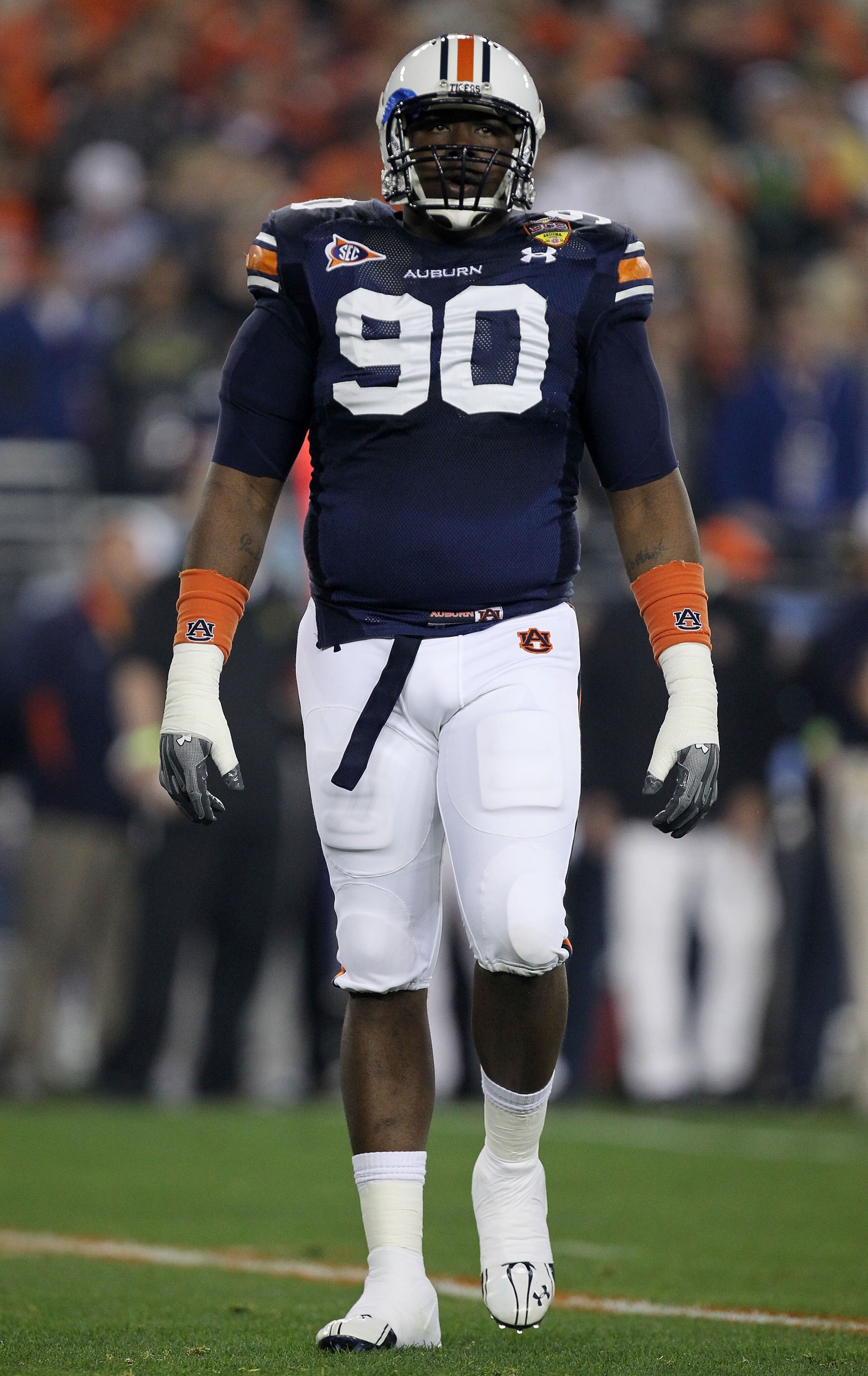 GLENDALE, AZ - JANUARY 10:  Nick Fairley #90 of the Auburn Tigers reacts during their Tostitos BCS National Championship Game against the Oregon Ducks at University of Phoenix Stadium on January 10, 2011 in Glendale, Arizona.  (Photo by Ronald Martinez/Ge