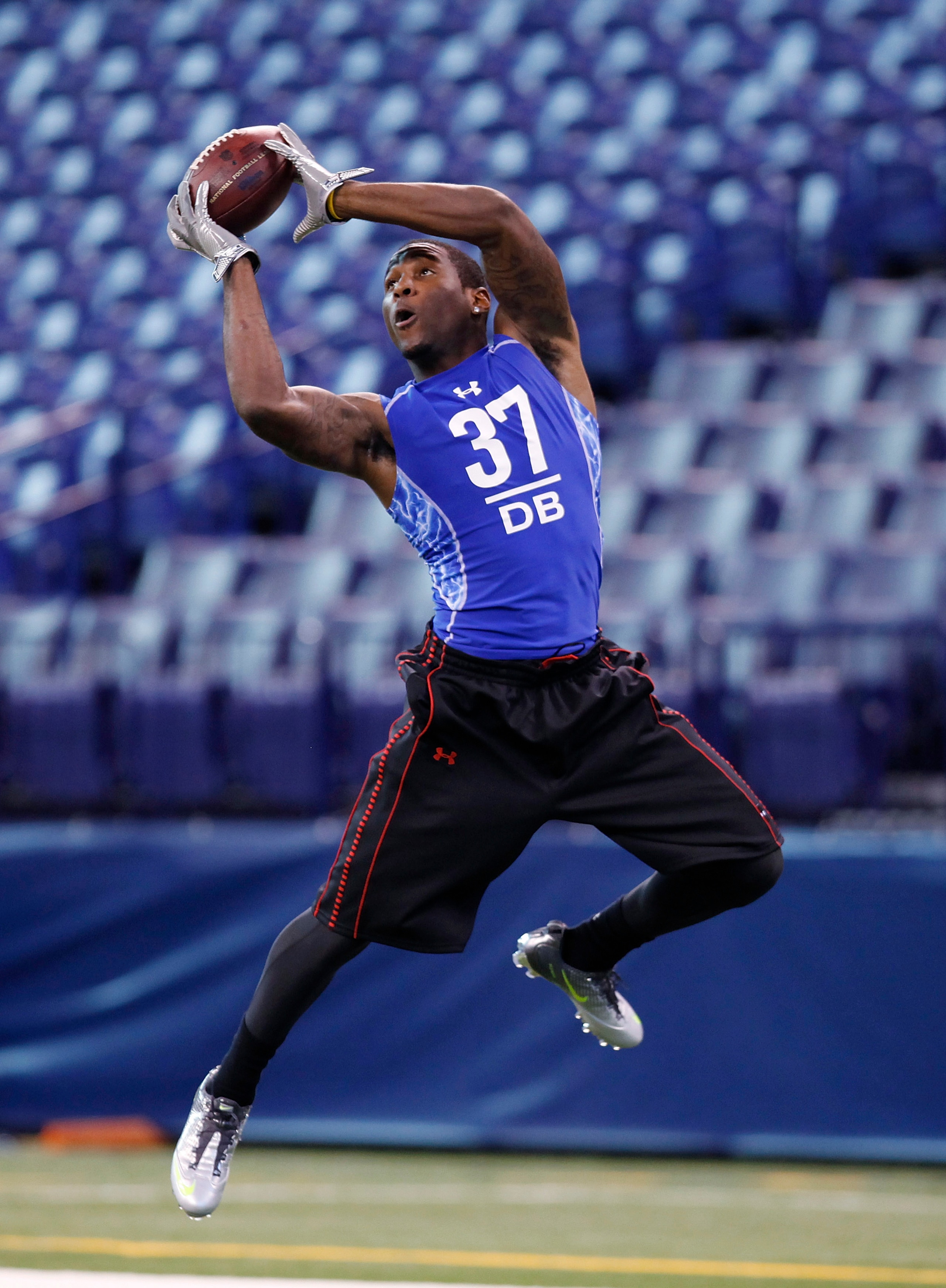 INDIANAPOLIS, IN - MARCH 1: Defensive back Patrick Peterson of LSU works out during the 2011 NFL Scouting Combine at Lucas Oil Stadium on February 28, 2011 in Indianapolis, Indiana. (Photo by Joe Robbins/Getty Images)