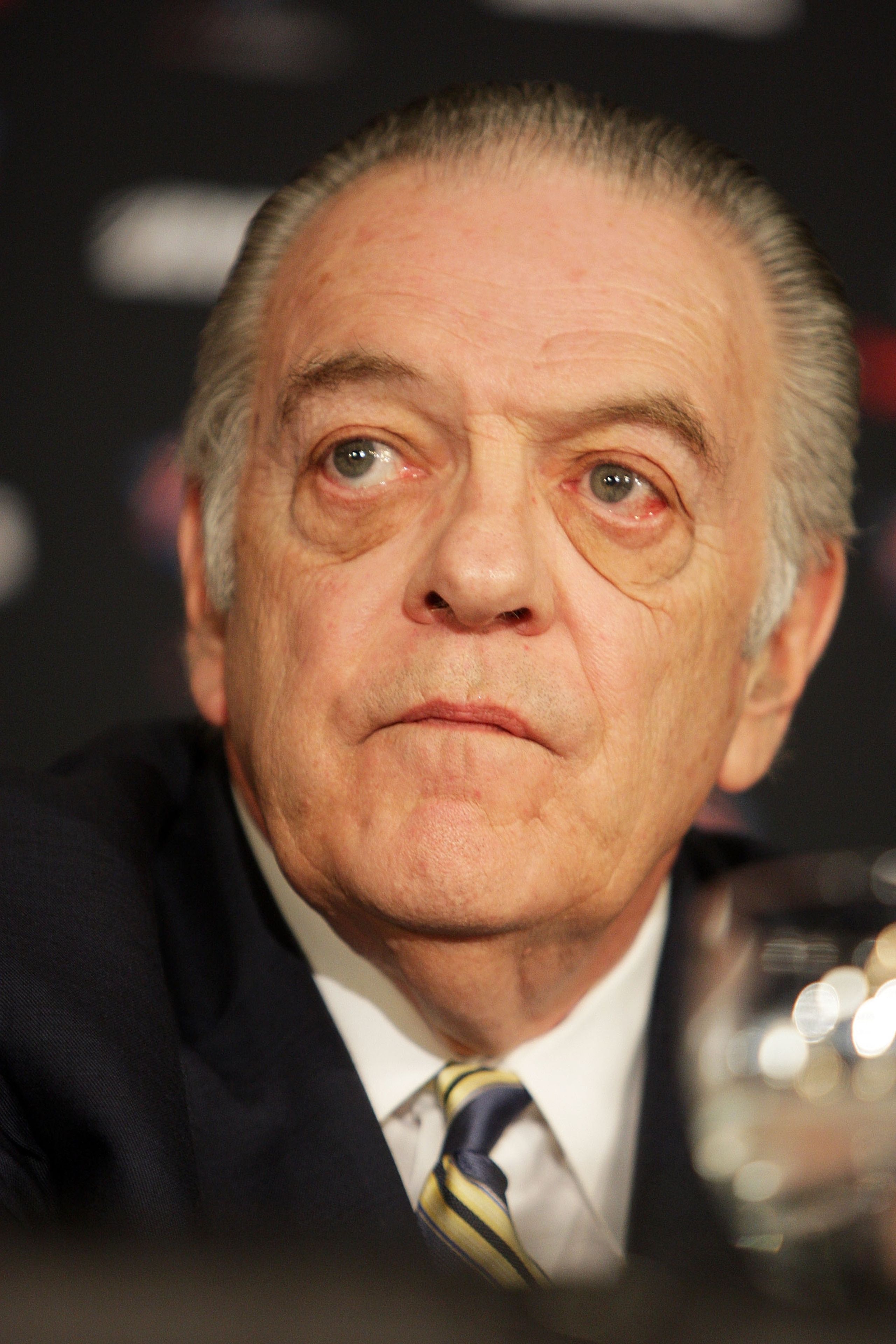 NEW YORK - MAY 13:  Team President Donnie Walsh  speaks to the media during a press conference to introduce the Knicks new head coach Mike D'Antoni (not shown) on May 13, 2008 at Madison Square Garden in New York City. NOTE TO USER: User expressly acknowl