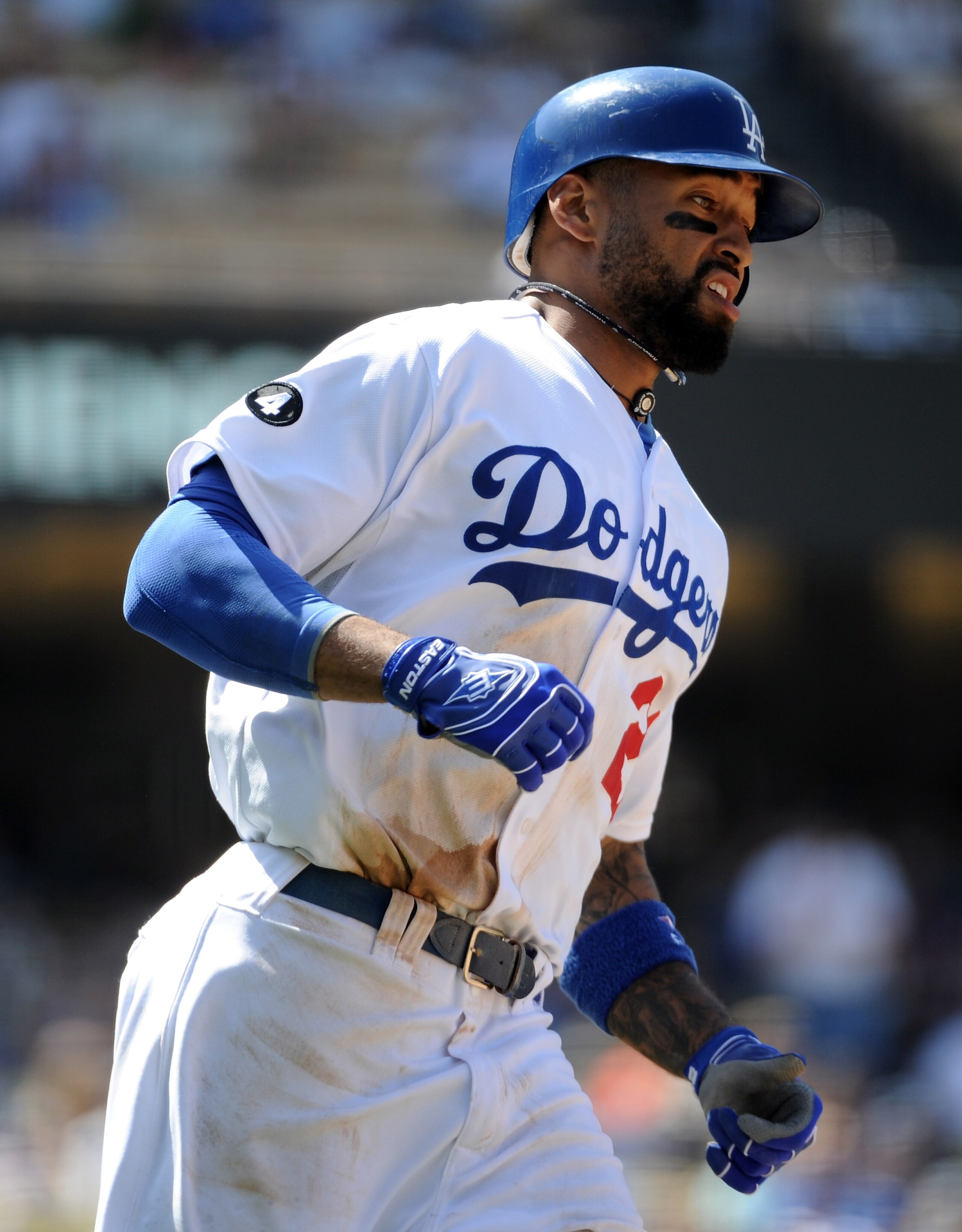 LOS ANGELES, CA - APRIL 17:  Matt Kemp #27 of the Los Angeles Dodgers runs to first base during the game against the St Louis Cardinals at Dodger Stadium on April 17, 2011 in Los Angeles, California.  (Photo by Harry How/Getty Images)