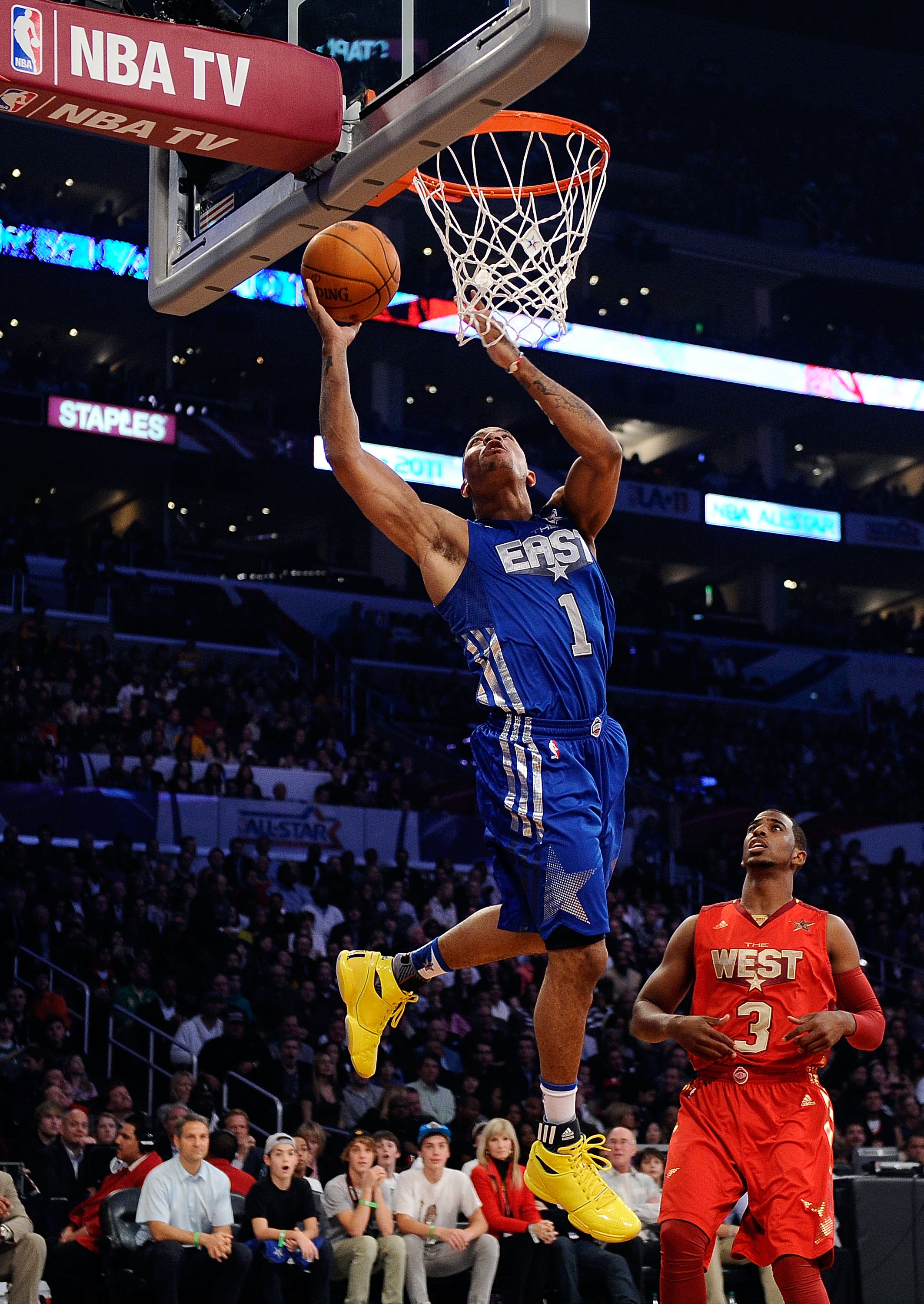 LOS ANGELES, CA - FEBRUARY 20:  Derrick Rose #1 of the Chicago Bulls and the Eastern Conference goes up for a layup in the first half in the 2011 NBA All-Star Game at Staples Center on February 20, 2011 in Los Angeles, California. NOTE TO USER: User expre