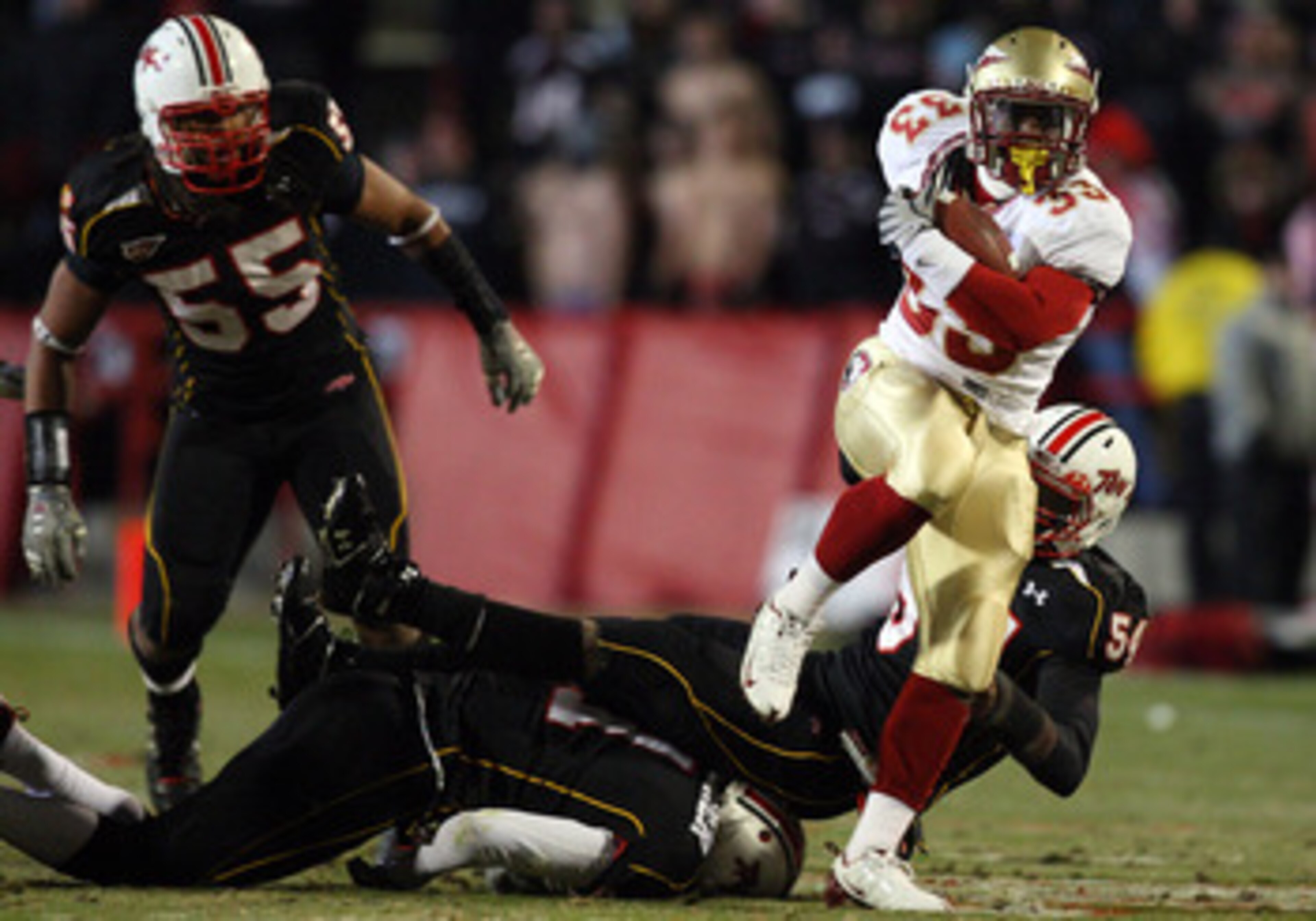 COLLEGE PARK, MD - NOVEMBER 22: Carlton Jones #33 of the Florida State Seminoles runs the ball past Adrian Moten #54 of the Maryland Terrapins on November 22, 2008 at Byrd Stadium in College Park, Maryland. (Photo by Jim McIsaac/Getty Images) COLLEGE PARK, MD - NOVEMBER 22: Carlton Jones #33 of the Florida State Seminoles runs the ball past Adrian Moten #54 of the Maryland Terrapins on November 22, 2008 at Byrd Stadium in College Park, Maryland. (Photo by Jim McIsaac/Getty Images)