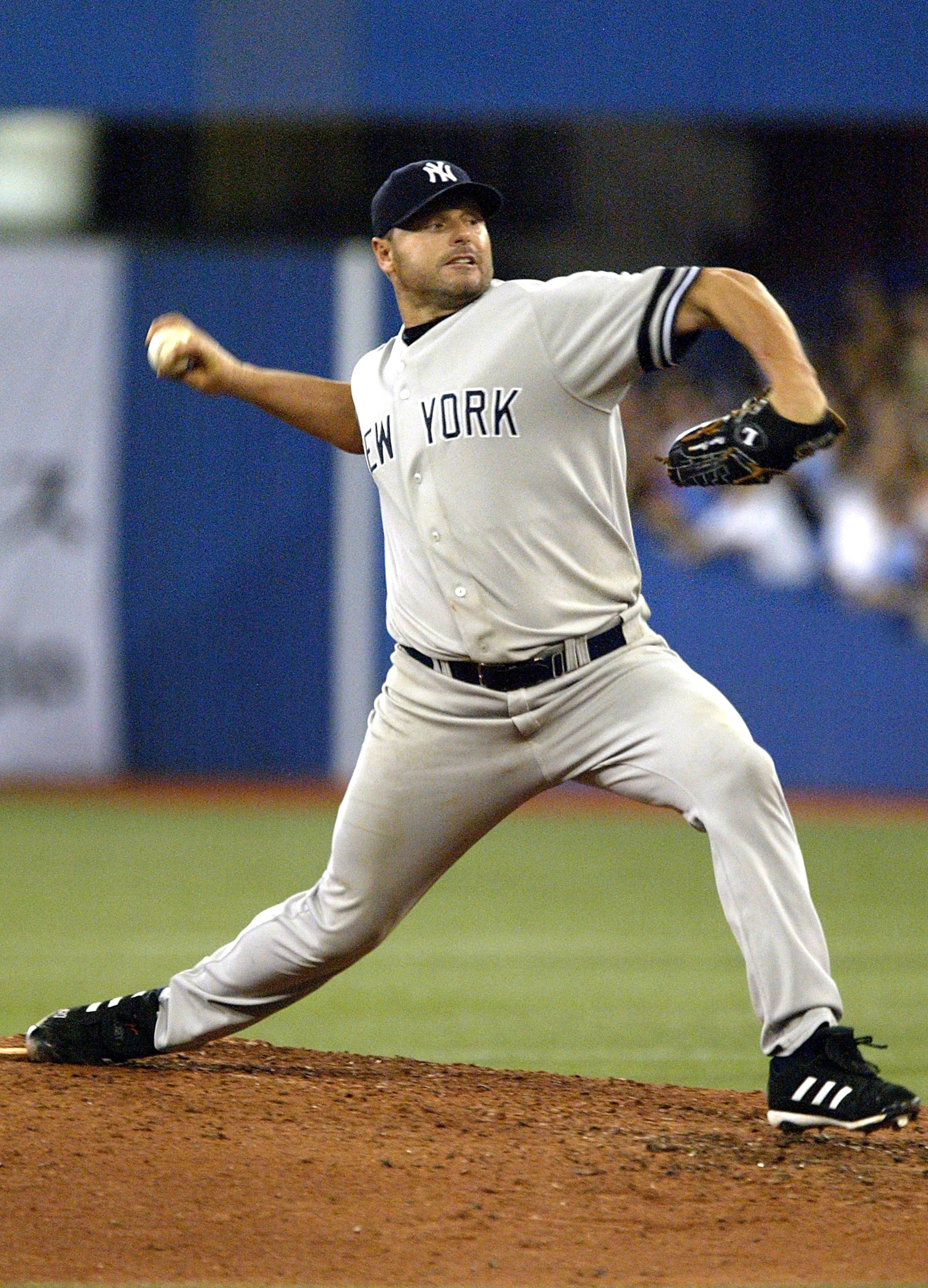 TORONTO - AUGUST 7: Roger Clemens #22 of the New York Yankees throws a pitch against the Toronto Blue Jays on August 7, 2007 at the Rogers Centre in Toronto, Ontario, Canada. The Yankees defeated the Blue Jays 9-2. (Photo by Dave Sandford/Getty Images) TORONTO - AUGUST 7: Roger Clemens #22 of the New York Yankees throws a pitch against the Toronto Blue Jays on August 7, 2007 at the Rogers Centre in Toronto, Ontario, Canada. The Yankees defeated the Blue Jays 9-2. (Photo by Dave Sandford/Getty Images)