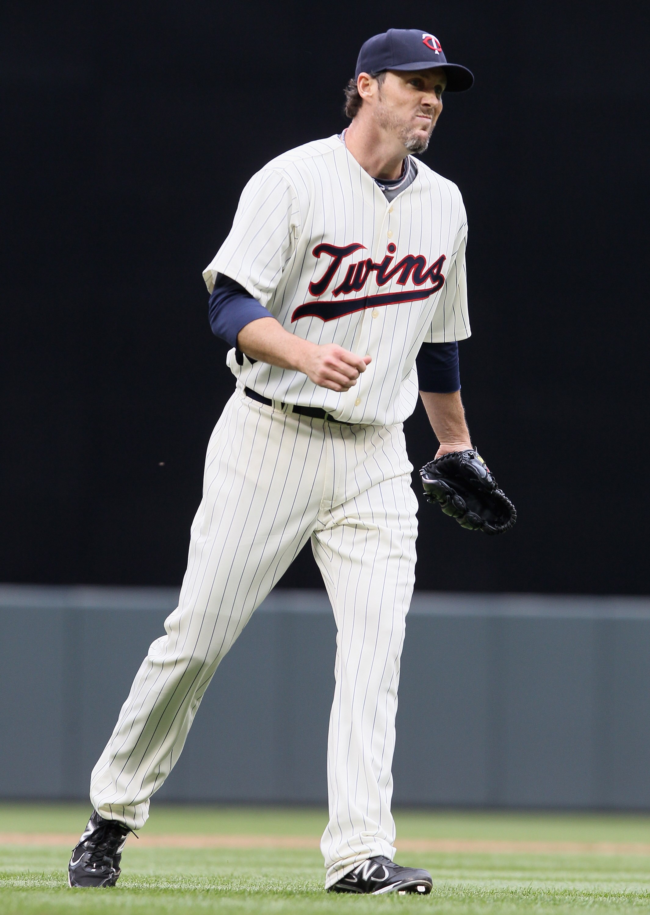MINNEAPOLIS, MN - APRIL 08:  Closing pitcher Joe Nathan #36 of the Minnesota Twins celebrates the win during Opening Day on April 8, 2011 at Target Field in Minneapolis, Minnesota. The Minnesota Twins defeated the Oakland Athletics 2-1.  (Photo by Elsa/Ge
