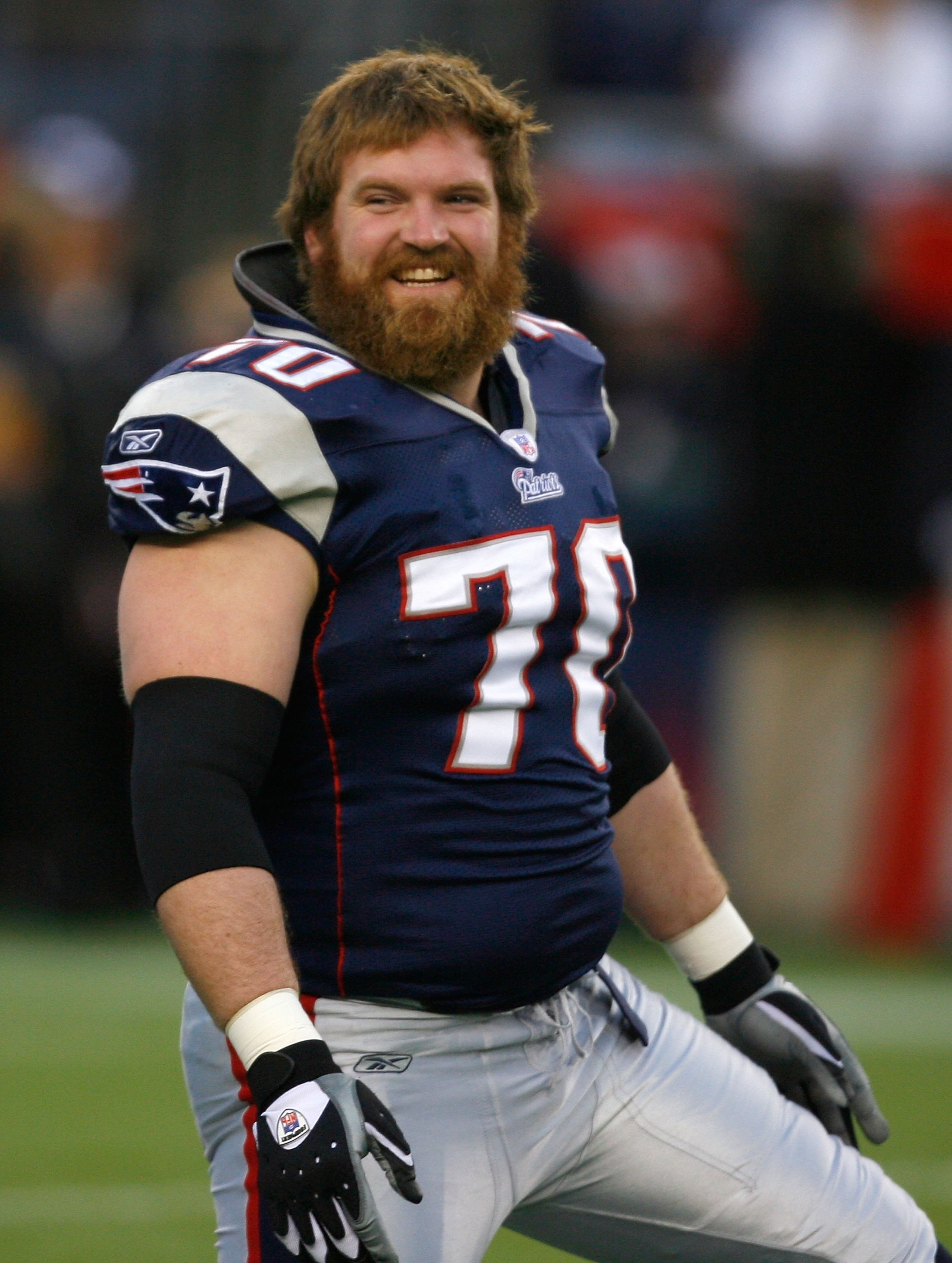 FOXBOROUGH, MA - DECEMBER 23: Logan Mankins #70 of the New England Patriots completes a drill before a game against the Miami Dolphins at Gillette Stadium on December 23, 2007 in Foxborough, Massachusetts. Patriots won 28-7. (Photo by Jim Rogash/Getty Ima