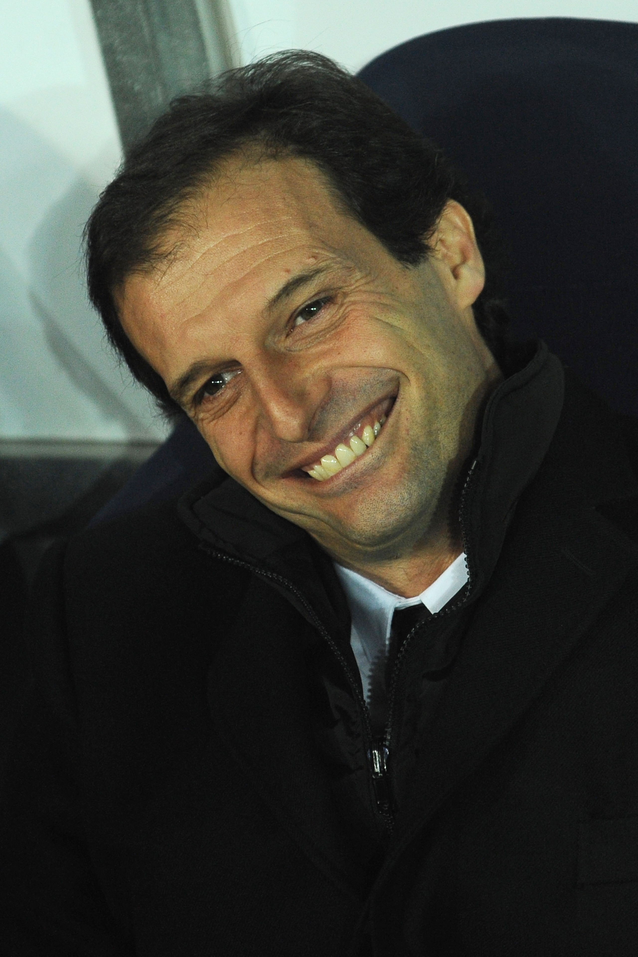 TURIN, ITALY - MARCH 05: AC Milan head coach Massimiliano Allegri smiles prior to the Serie A match between Juventus FC and AC Milan at Olimpico Stadium on March 5, 2011 in Turin, Italy. (Photo by Valerio Pennicino/Getty Images) TURIN, ITALY - MARCH 05: AC Milan head coach Massimiliano Allegri smiles prior to the Serie A match between Juventus FC and AC Milan at Olimpico Stadium on March 5, 2011 in Turin, Italy. (Photo by Valerio Pennicino/Getty Images)