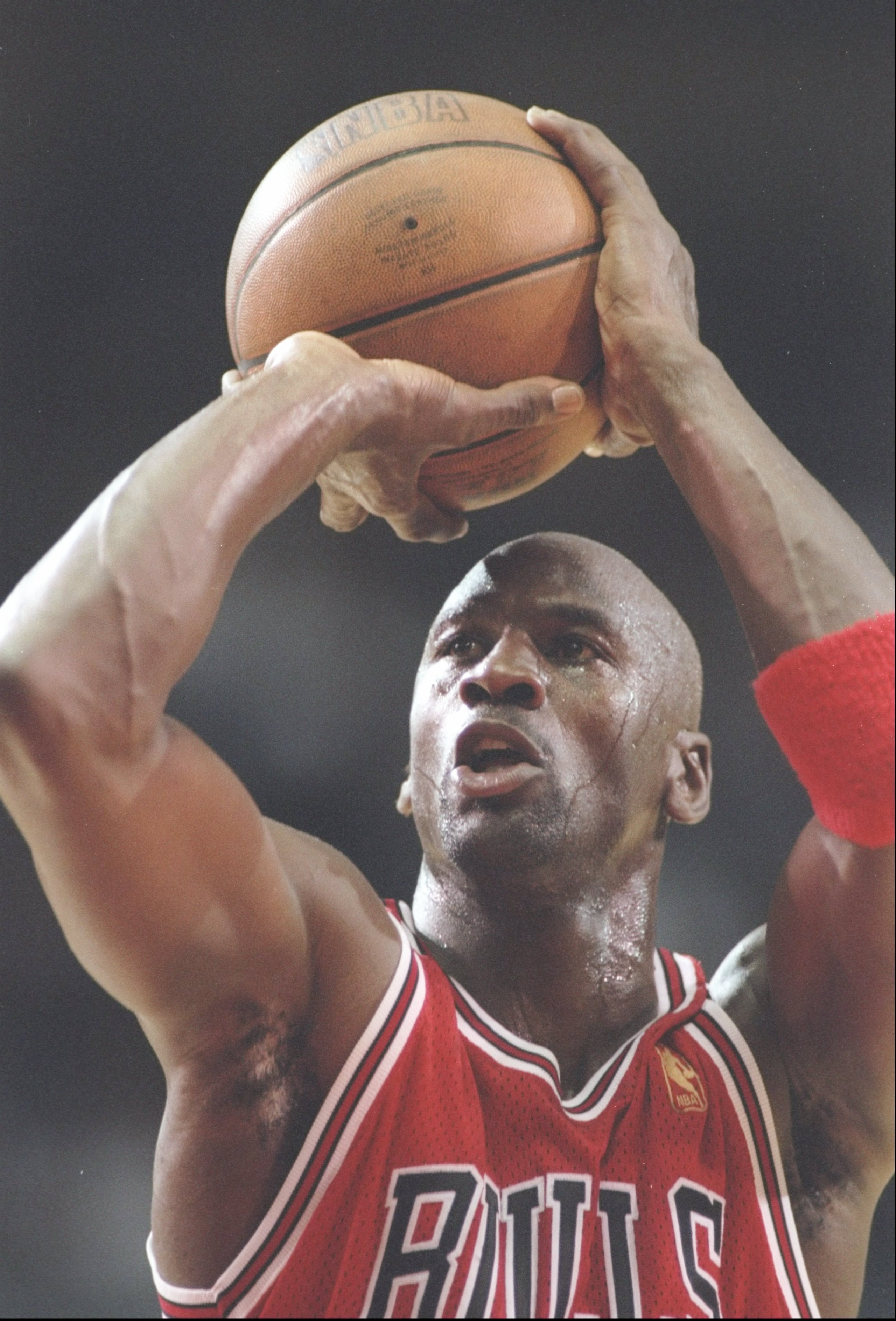 25 Nov 1996: Guard Michael Jordan of the Chicago Bulls shoots a fould shot during a game against the Los Angeles Clippers at the Los Angeles Sports Arena in Los Angeles, California. The Bulls won the game 88 - 84. Mandatory Credit: J.D. Cuban /Allsport 25 Nov 1996: Guard Michael Jordan of the Chicago Bulls shoots a fould shot during a game against the Los Angeles Clippers at the Los Angeles Sports Arena in Los Angeles, California. The Bulls won the game 88 - 84. Mandatory Credit: J.D. Cuban /Allsport
