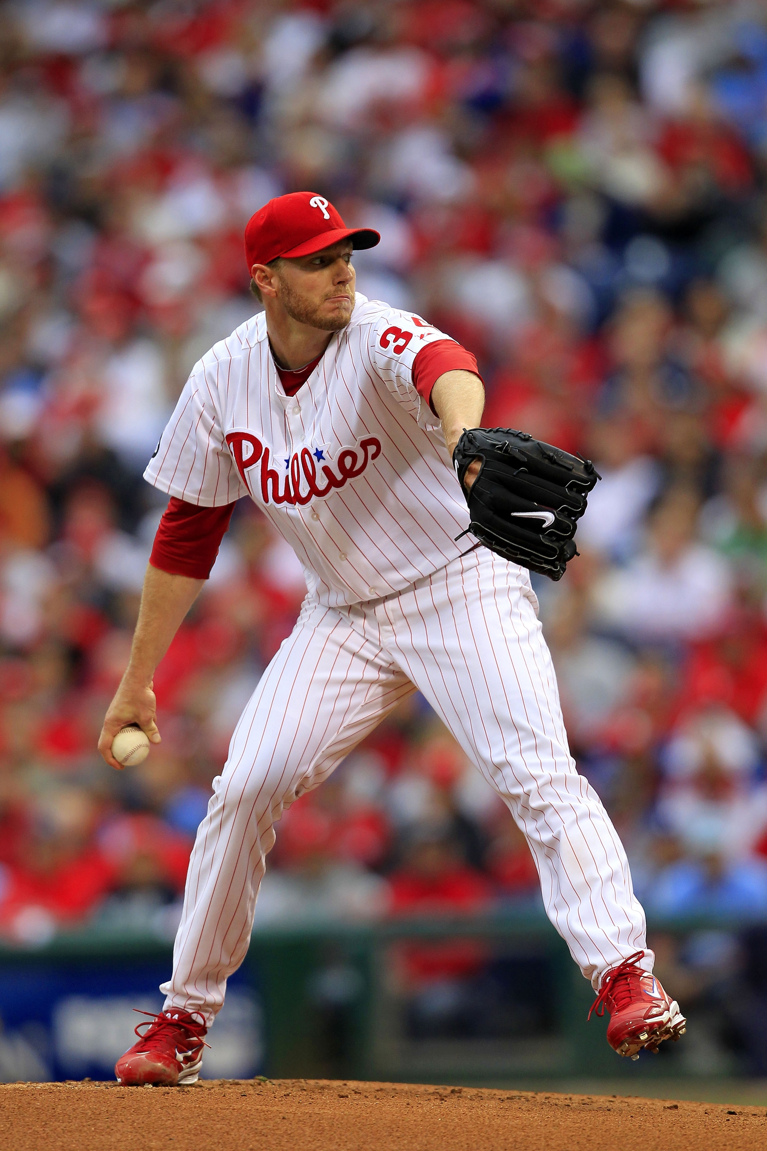 PHILADELPHIA - OCTOBER 06:  Roy Halladay #34 of the Philadelphia Phillies pitches during his no-hitter in Game 1 of the NLDS against the Cincinnati Reds at Citizens Bank Park on October 6, 2010 in Philadelphia, Pennsylvania.The Phillies defeated the Reds