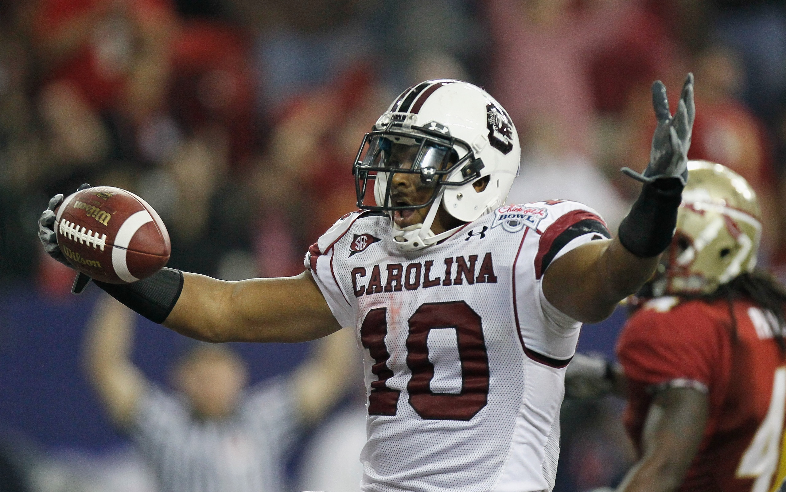 ATLANTA, GA - DECEMBER 31: Brian Maddox #10 of the South Carolina Gamecocks against the Florida State Seminoles during the 2010 Chick-fil-A Bowl at Georgia Dome on December 31, 2010 in Atlanta, Georgia. (Photo by Kevin C. Cox/Getty Images) ATLANTA, GA - DECEMBER 31: Brian Maddox #10 of the South Carolina Gamecocks against the Florida State Seminoles during the 2010 Chick-fil-A Bowl at Georgia Dome on December 31, 2010 in Atlanta, Georgia. (Photo by Kevin C. Cox/Getty Images)
