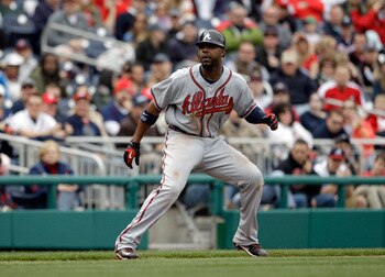 WASHINGTON, DC - APRIL 03:  Jason Heyward #22 of the Atlanta Braves leads off base against the Washington Nationals at Nationals Park on April 3, 2011 in Washington, DC.  (Photo by Rob Carr/Getty Images)