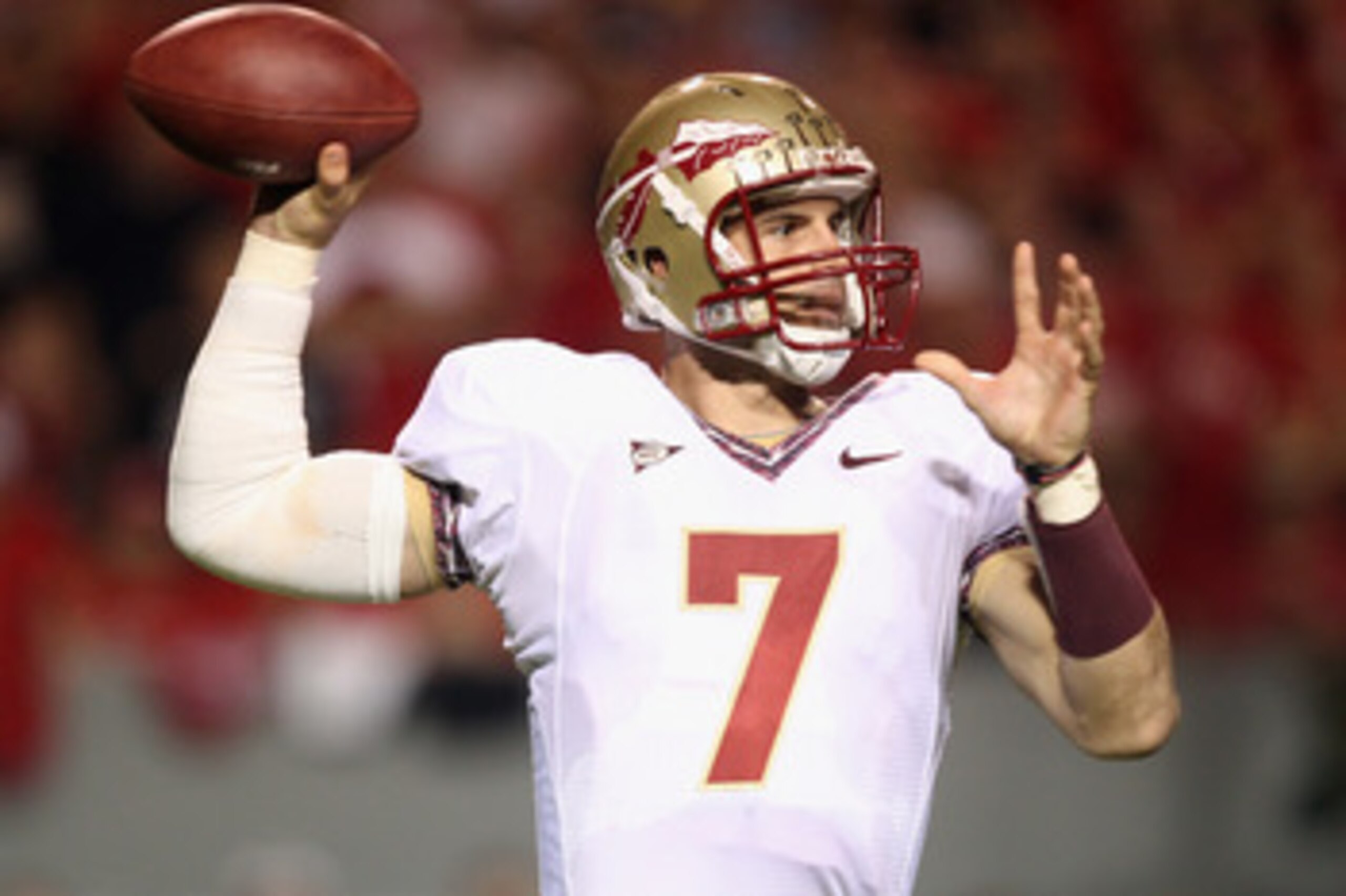 RALEIGH, NC - OCTOBER 28:  Christian Ponder #7 of the Florida State Seminoles drops back to throw a pass against the North Carolina State Wolfpack during their game at Carter-Finley Stadium on October 28, 2010 in Raleigh, North Carolina.  (Photo by Street