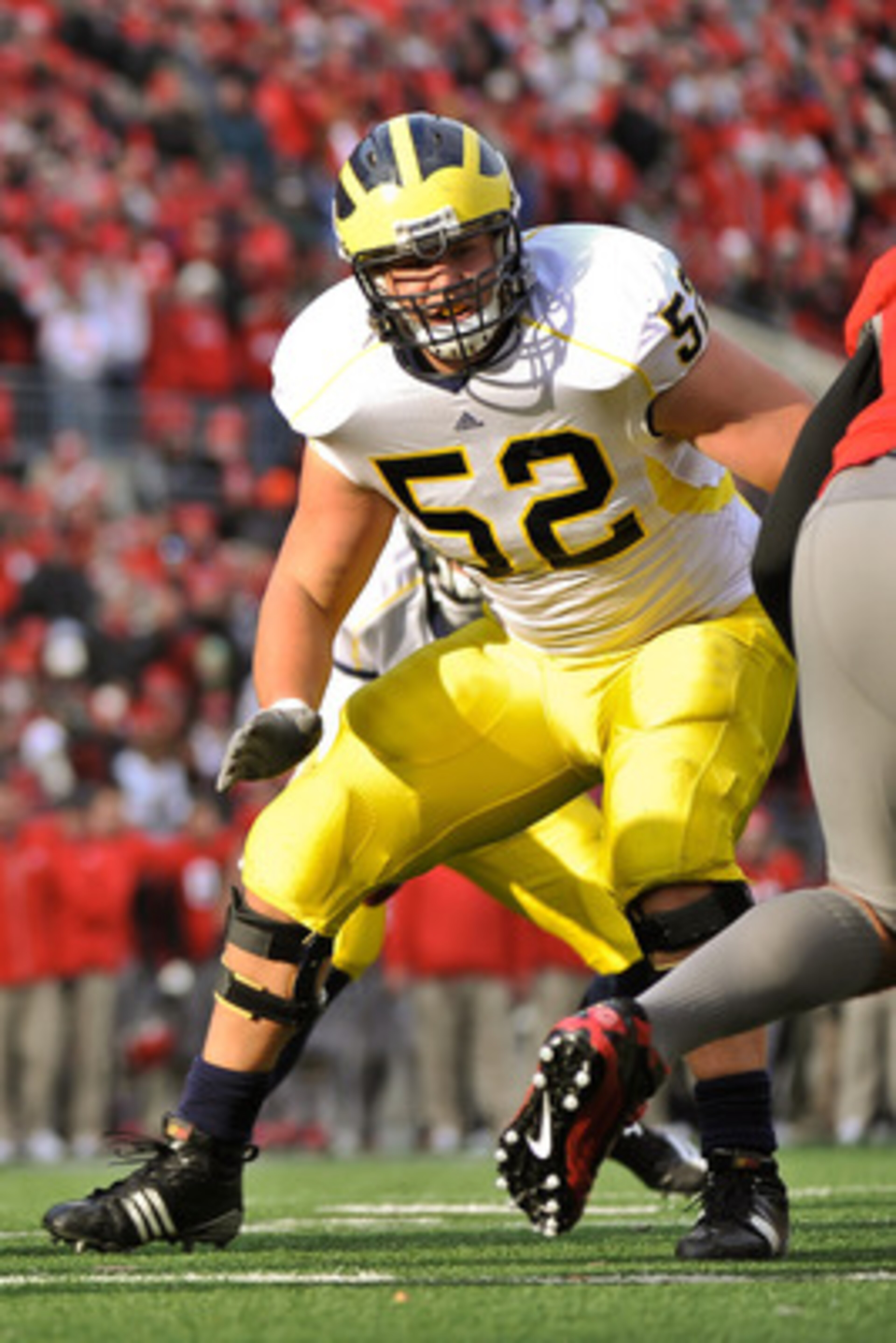 COLUMBUS, OH - NOVEMBER 27: Stephen Schilling #52 of the Michigan Wolverines blocks against the Ohio State Buckeyes at Ohio Stadium on November 27, 2010 in Columbus, Ohio. (Photo by Jamie Sabau/Getty Images) COLUMBUS, OH - NOVEMBER 27: Stephen Schilling #52 of the Michigan Wolverines blocks against the Ohio State Buckeyes at Ohio Stadium on November 27, 2010 in Columbus, Ohio. (Photo by Jamie Sabau/Getty Images)