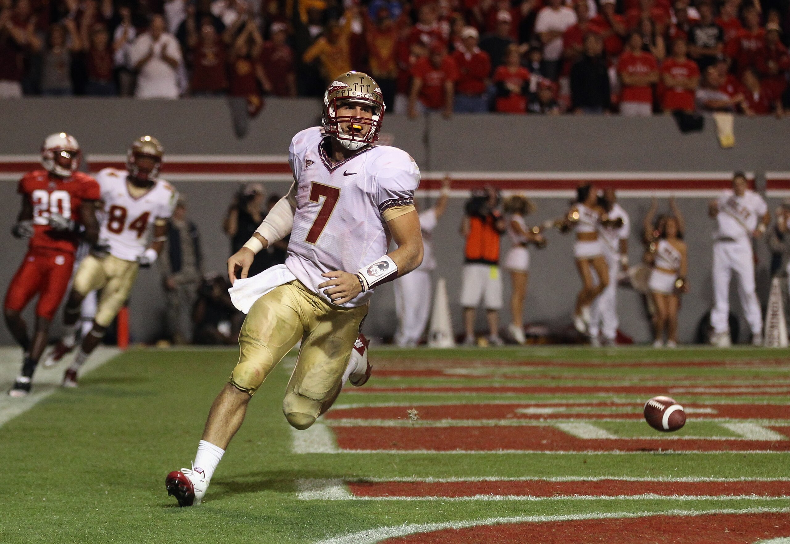 RALEIGH, NC - OCTOBER 28: Christian Ponder #7 of the Florida State Seminoles celebrates after scoring a touchdown against the North Carolina State Wolfpack during their game at Carter-Finley Stadium on October 28, 2010 in Raleigh, North Carolina. (Photo RALEIGH, NC - OCTOBER 28: Christian Ponder #7 of the Florida State Seminoles celebrates after scoring a touchdown against the North Carolina State Wolfpack during their game at Carter-Finley Stadium on October 28, 2010 in Raleigh, North Carolina. (Photo