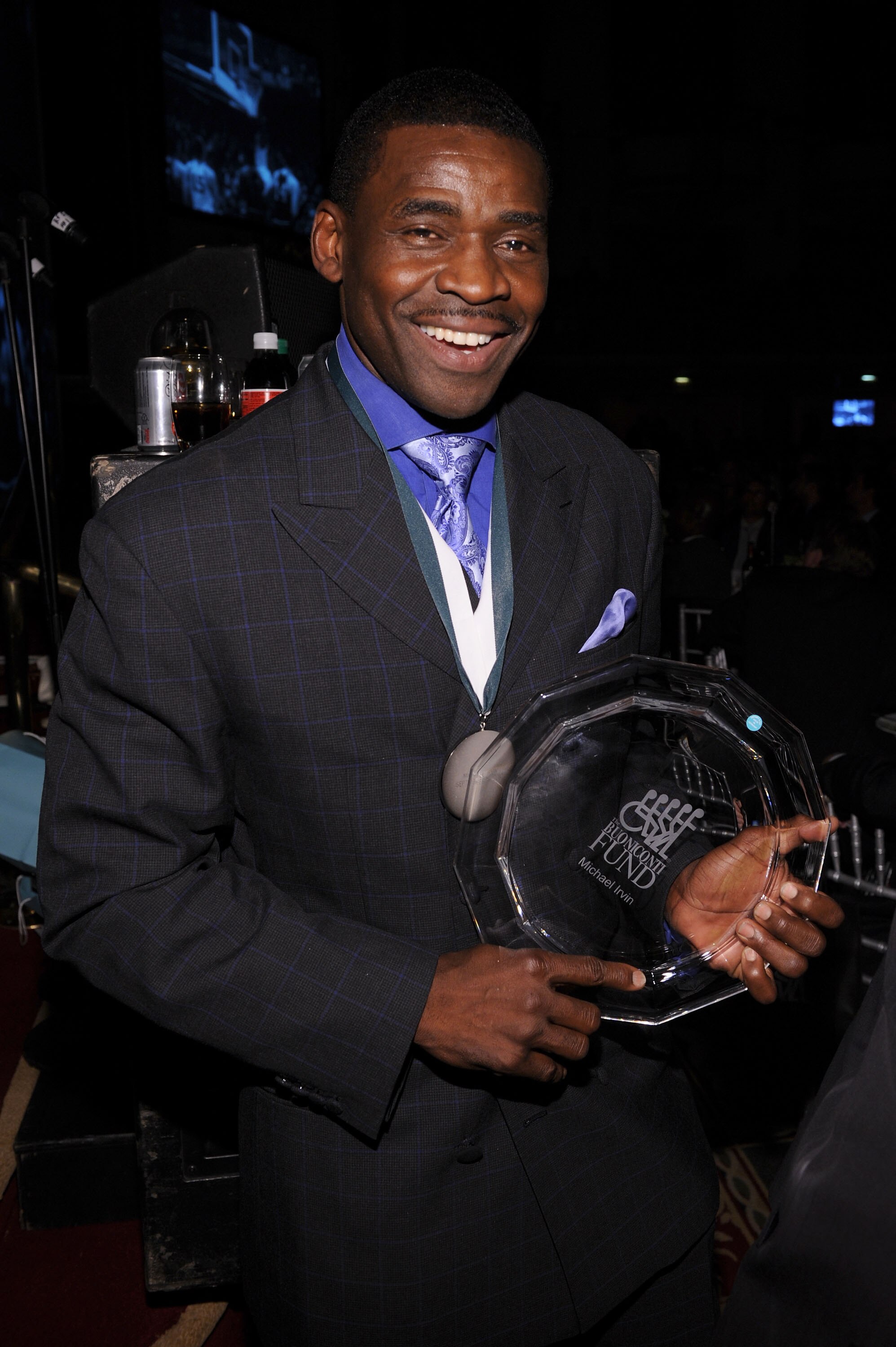 NEW YORK - SEPTEMBER 27: Michael Irvin attends the 25th Great Sports Legends Dinner to benefit The Buoniconti Fund to Cure Paralysis at The Waldorf=Astoria on September 27, 2010 in New York City.  (Photo by Bryan Bedder/Getty Images for The Buoniconti Fun