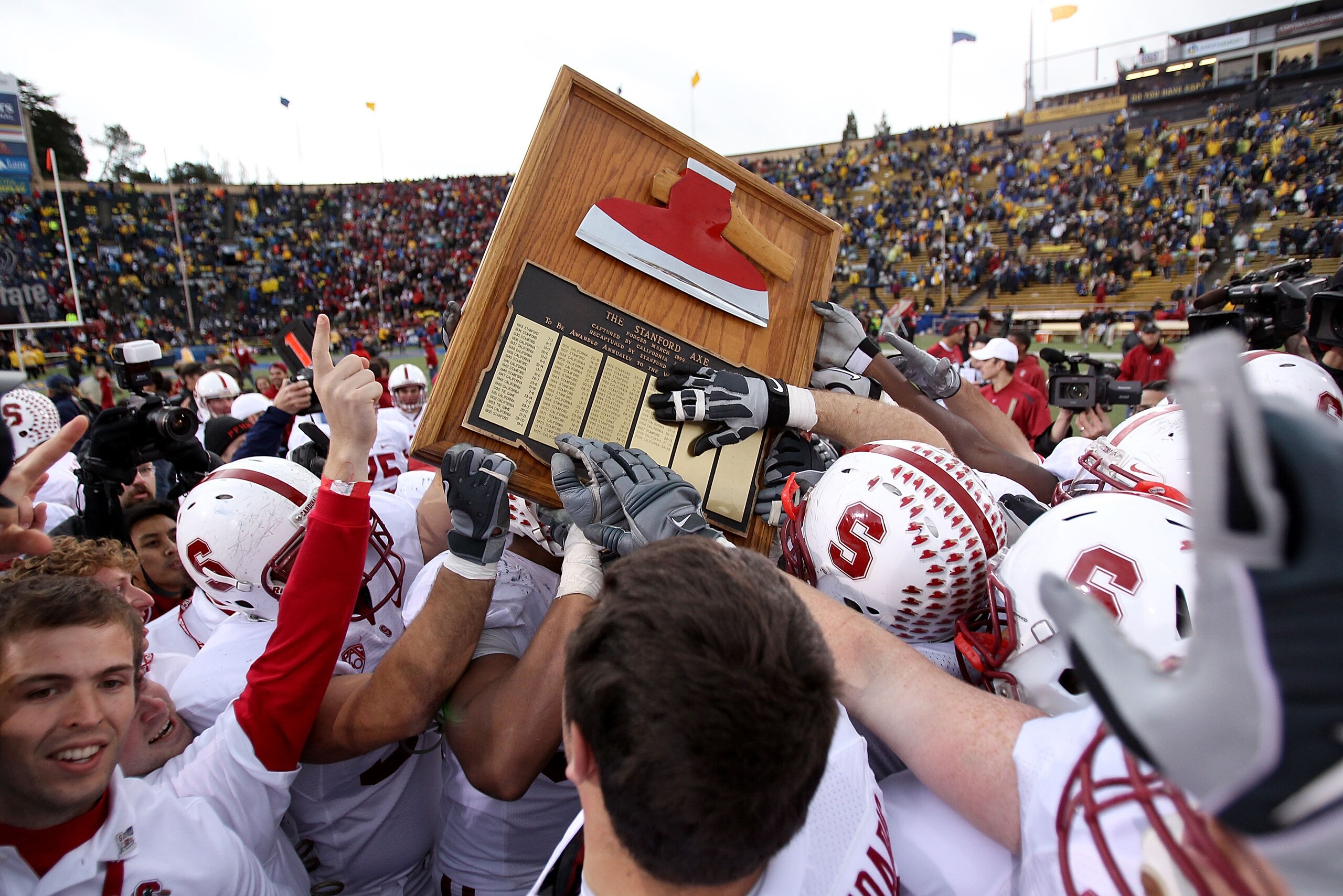 BERKELEY, CA - NOVEMBER 20:  The Stanford Cardinal celebrate with 'The Axe' after beating the California Golden Bears at California Memorial Stadium on November 20, 2010 in Berkeley, California.  (Photo by Ezra Shaw/Getty Images)