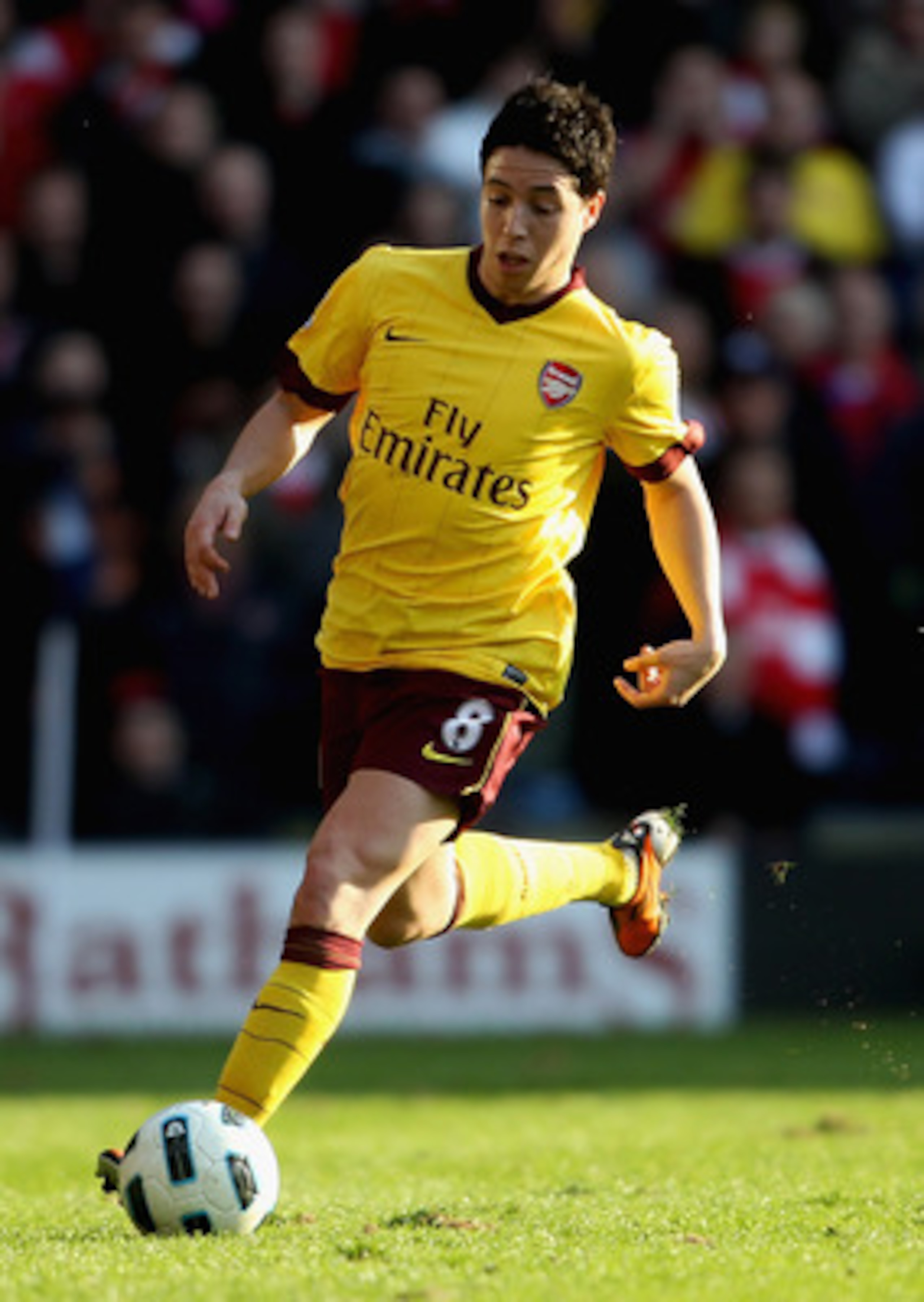 WEST BROMWICH, ENGLAND - MARCH 19:  Samir Nasri of Arsenal in action during the Barclays Premier League match between West Bromwich Albion and Arsenal at The Hawthorns on March 19, 2011 in West Bromwich, England.  (Photo by Scott Heavey/Getty Images)