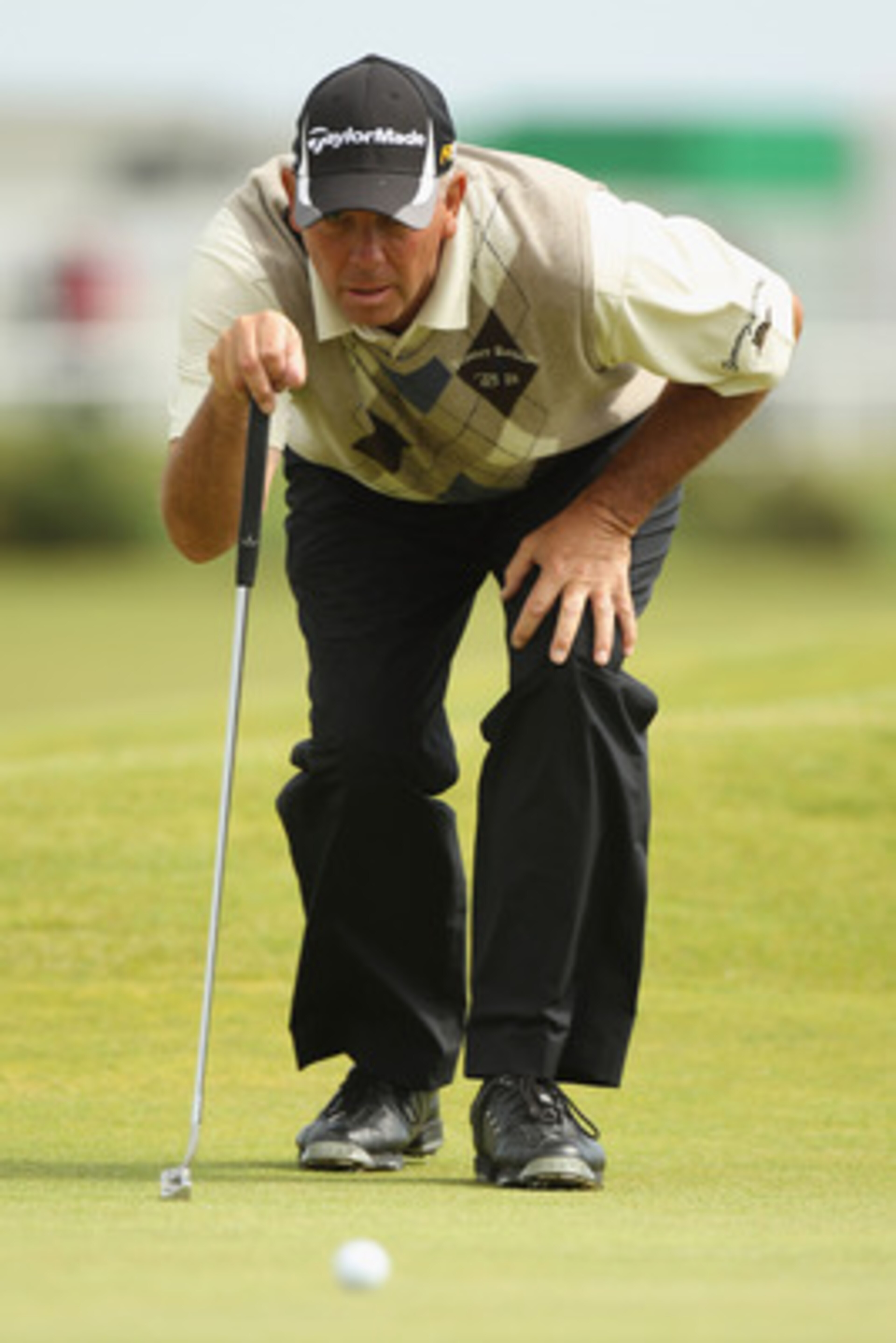 ST ANDREWS, SCOTLAND - JULY 16: Tom Lehman of the USA lines up a putt on the 17th green during the second round of the 139th Open Championship on the Old Course, St Andrews on July 16, 2010 in St Andrews, Scotland. (Photo by Ross Kinnaird/Getty Images) ST ANDREWS, SCOTLAND - JULY 16: Tom Lehman of the USA lines up a putt on the 17th green during the second round of the 139th Open Championship on the Old Course, St Andrews on July 16, 2010 in St Andrews, Scotland. (Photo by Ross Kinnaird/Getty Images)