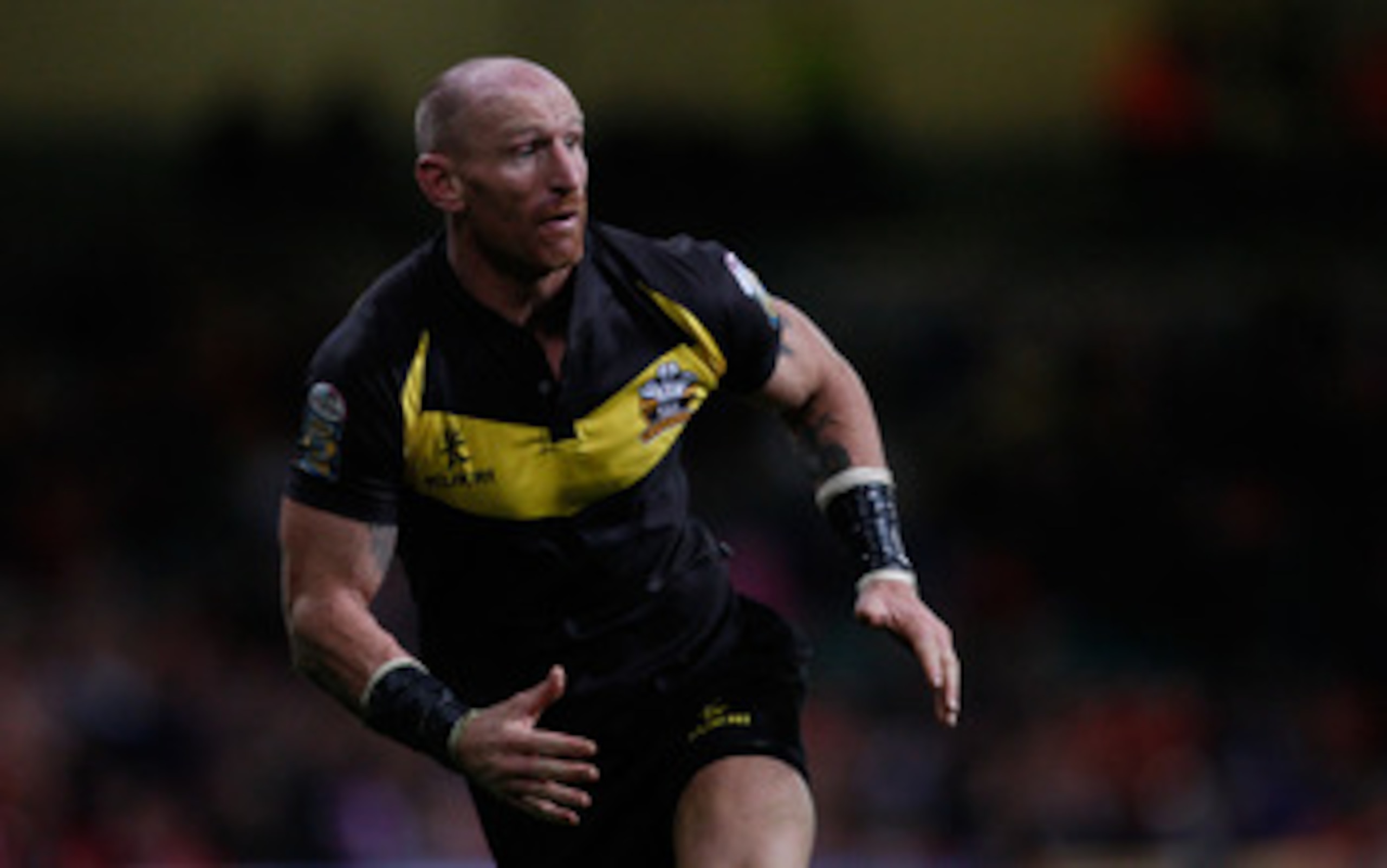 CARDIFF, WALES - FEBRUARY 13:  Gareth Thomas of Crusaders in action during the Engage Super League Match between Crusaders RL and Salford City Reds at Millennium Stadium on February 13, 2011 in Cardiff, Wales.  (Photo by Stu Forster/Getty Images)