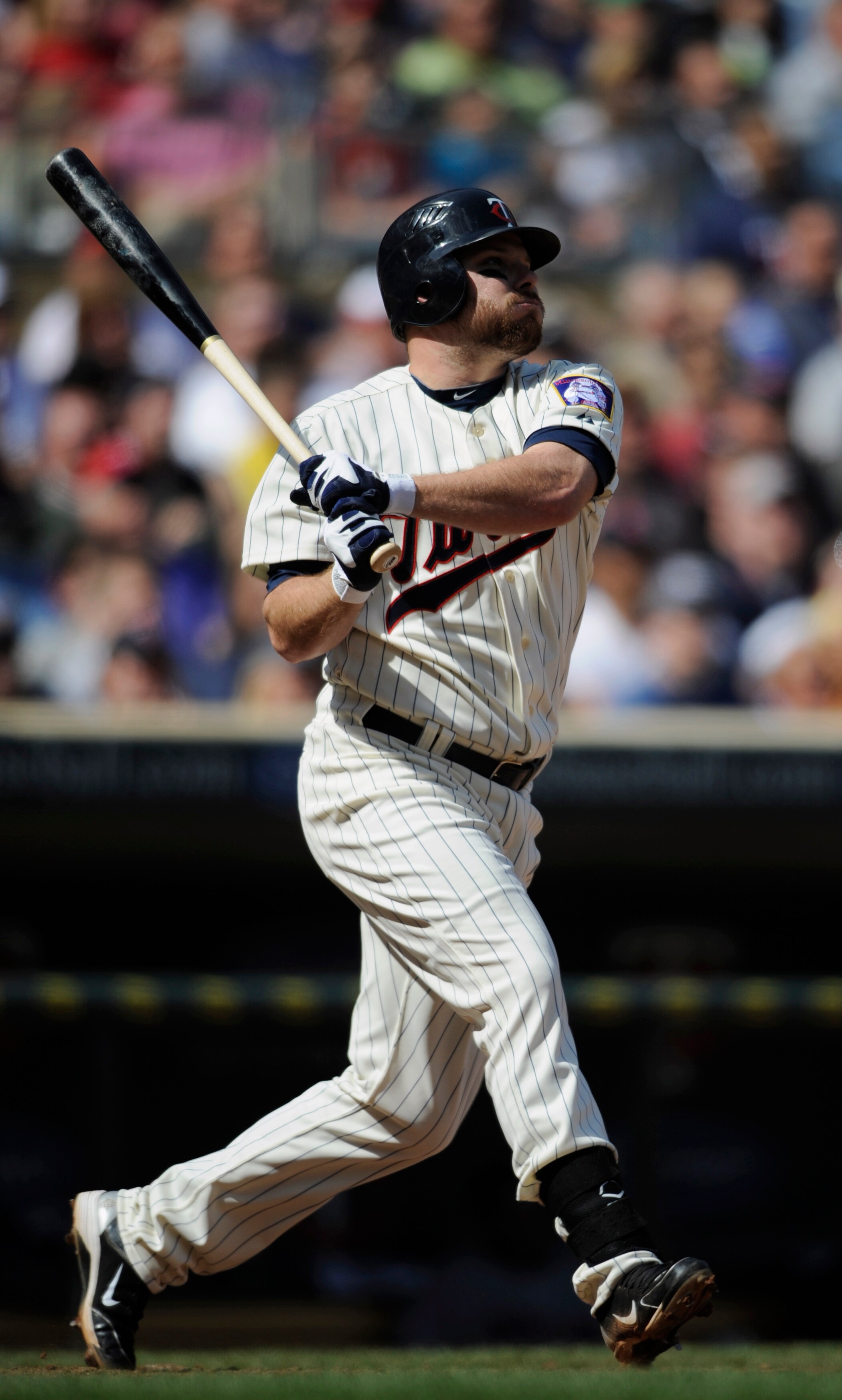 MINNEAPOLIS, MN - APRIL 24: Jason Kubel #16 of the Minnesota Twins hits a two-run double against the Cleveland Indians during the seventh inning of their game on April 24, 2011 at Target Field in Minneapolis, Minnesota. Twins defeated the Indians 4-3. (Ph