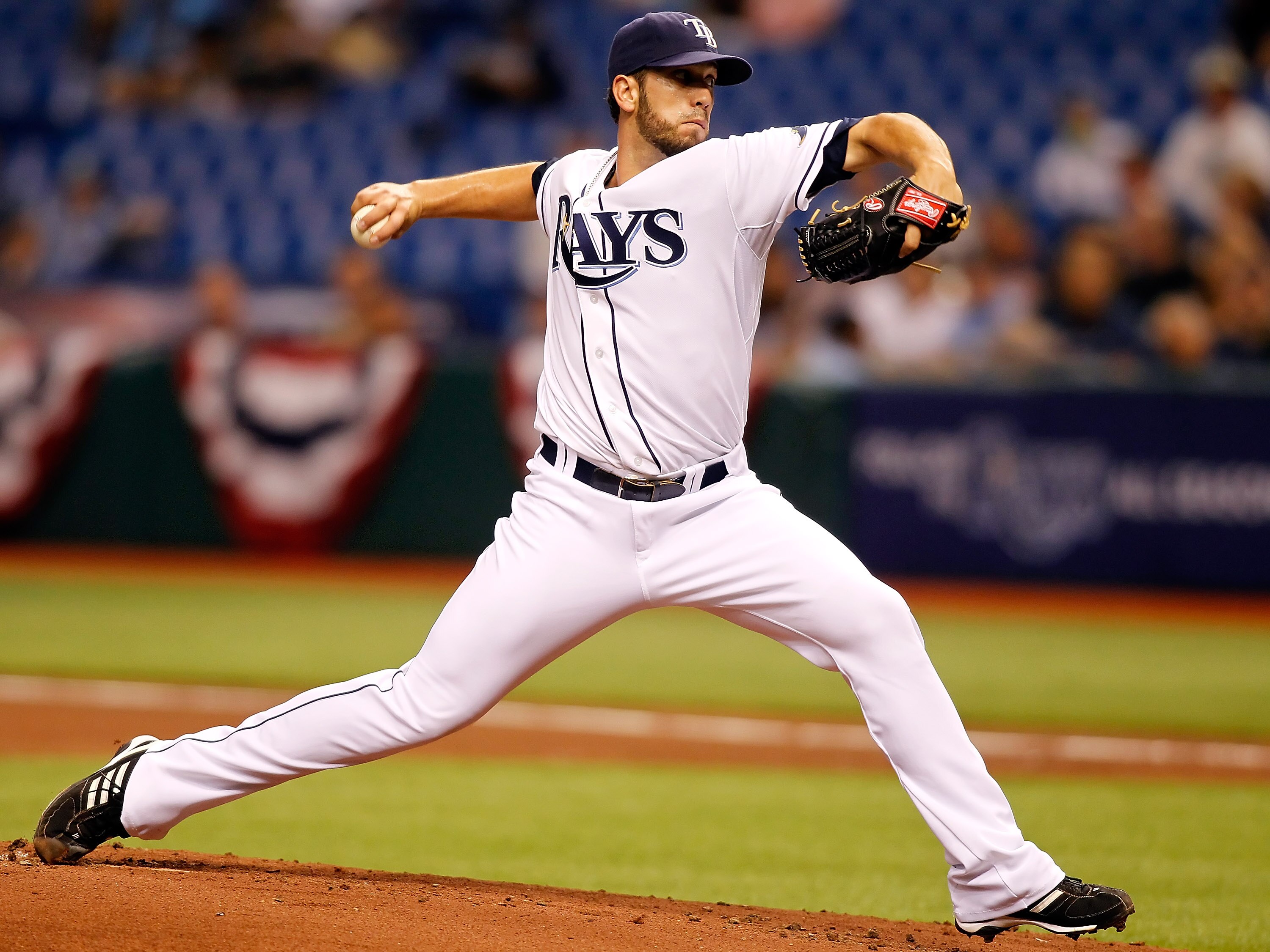 ST. PETERSBURG, FL - APRIL 02:  Pitcher James Shields #33 of the Tampa Bay Rays pitches against the Baltimore Orioles during the game at Tropicana Field on April 2, 2011 in St. Petersburg, Florida.  (Photo by J. Meric/Getty Images)