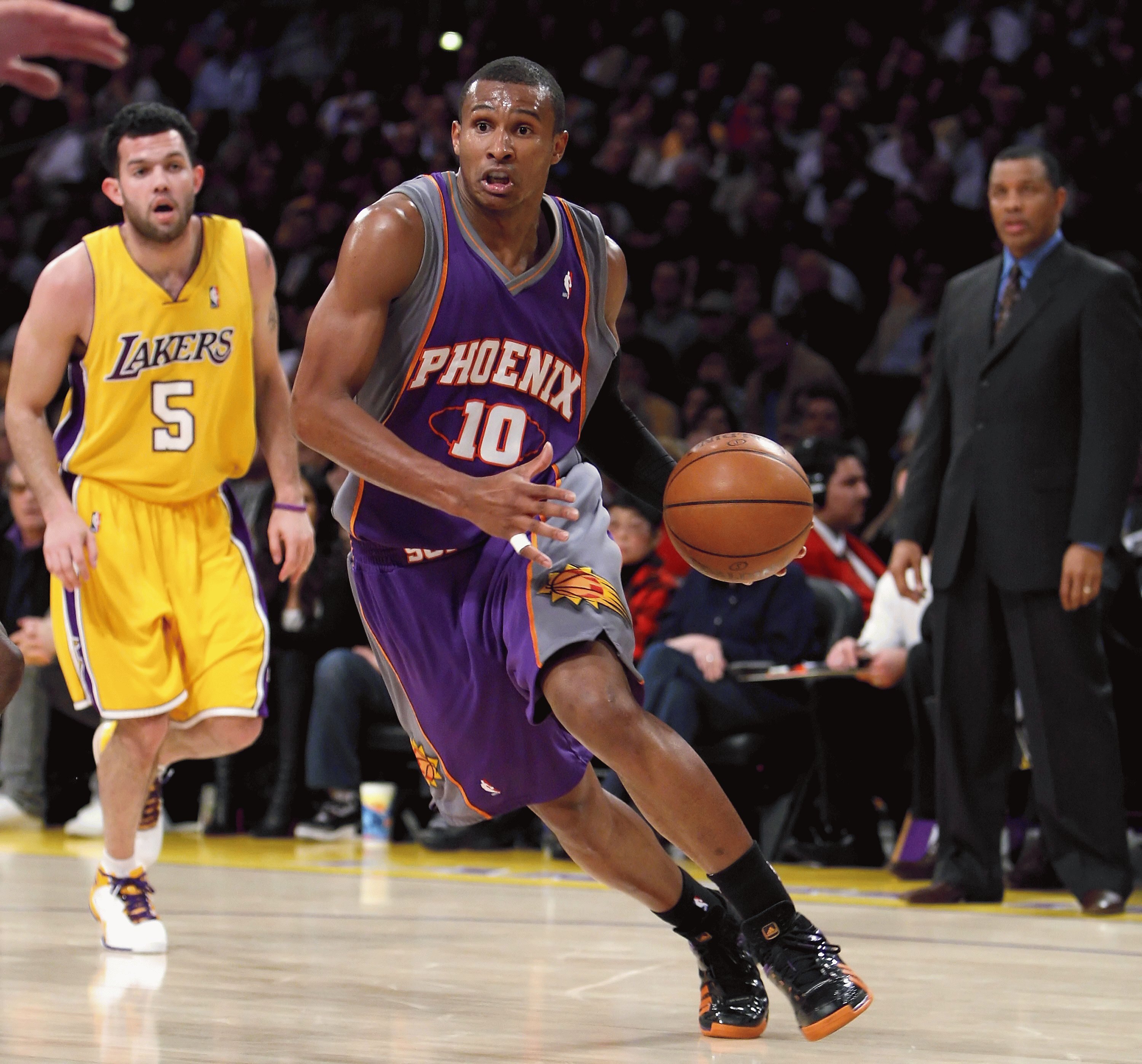LOS ANGELES, CA - FEBRUARY 26:  Leandro Barbosa #10 of the Phoenix Suns drives with the ball during the NBA game against the Los Angeles Lakers at Staples Center on February 26, 2009 in Los Angeles, California.    The Lakers defeated the Suns 132-106.  NO