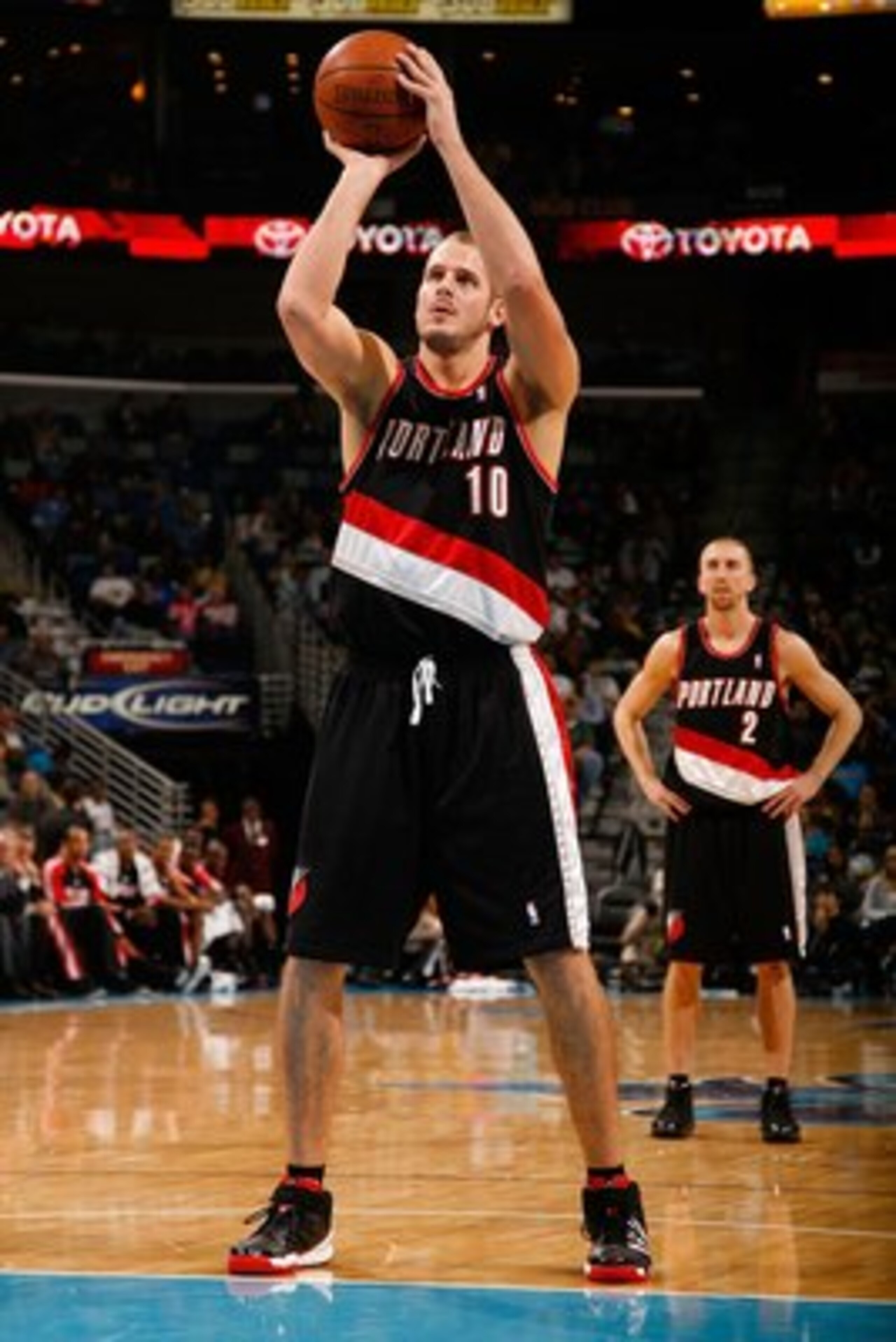 NEW ORLEANS - NOVEMBER 13: Joel Przybilla #10 of the Portland Trail Blazers shoots a free throw against the New Orleans Hornets at the New Orleans Arena on November 13, 2009 in New Orleans, Louisiana. NOTE TO USER: User expressly acknowledges and agrees NEW ORLEANS - NOVEMBER 13: Joel Przybilla #10 of the Portland Trail Blazers shoots a free throw against the New Orleans Hornets at the New Orleans Arena on November 13, 2009 in New Orleans, Louisiana. NOTE TO USER: User expressly acknowledges and agrees