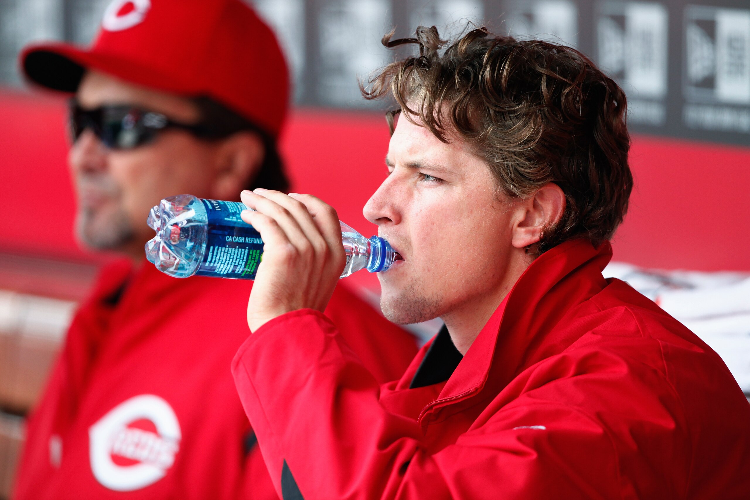 CINCINNATI, OH - APRIL 21: Mike Leake #44 of the Cincinnati Reds takes a drink of water before taking the mound against the Arizona Diamondbacks at Great American Ball Park on April 21, 2011 in Cincinnati, Ohio. The Reds defeated the Diamondbacks 7-4. (Ph CINCINNATI, OH - APRIL 21: Mike Leake #44 of the Cincinnati Reds takes a drink of water before taking the mound against the Arizona Diamondbacks at Great American Ball Park on April 21, 2011 in Cincinnati, Ohio. The Reds defeated the Diamondbacks 7-4. (Ph