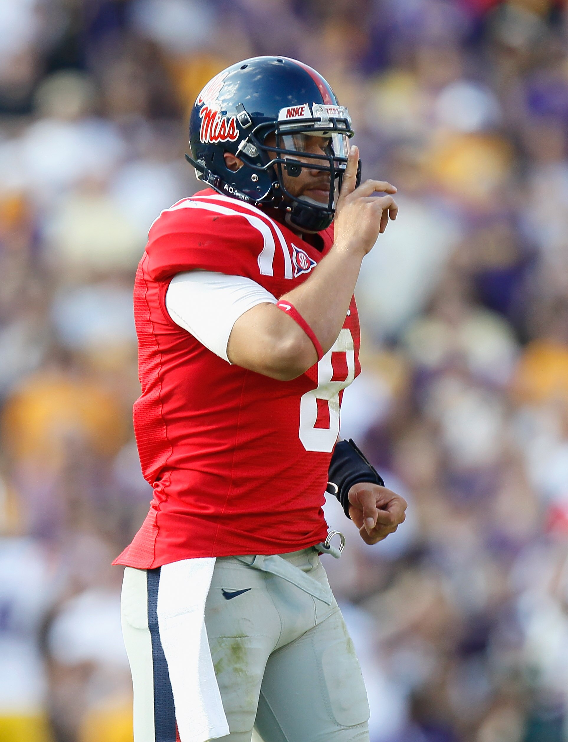 BATON ROUGE, LA - NOVEMBER 20:  Jeremiah Masoli #8 of the Ole Miss Rebels against the Louisiana State University Tigers at Tiger Stadium on November 20, 2010 in Baton Rouge, Louisiana.  (Photo by Kevin C. Cox/Getty Images)