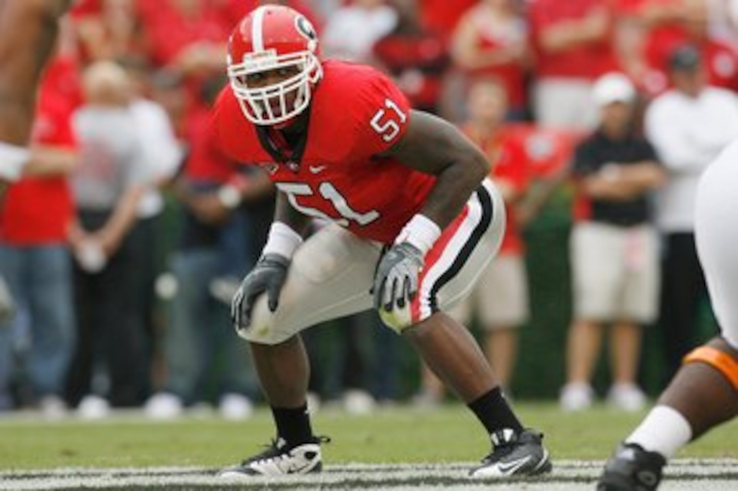 ATHENS, GA - OCTOBER 11: Akeem Dent #51 of the Georgia Bulldogs gets ready on field during the game against the Tennessee Volunteers at Sanford Stadium on October 11, 2008 in Athens, Georgia. (Photo by Kevin C. Cox/Getty Images) ATHENS, GA - OCTOBER 11: Akeem Dent #51 of the Georgia Bulldogs gets ready on field during the game against the Tennessee Volunteers at Sanford Stadium on October 11, 2008 in Athens, Georgia. (Photo by Kevin C. Cox/Getty Images)