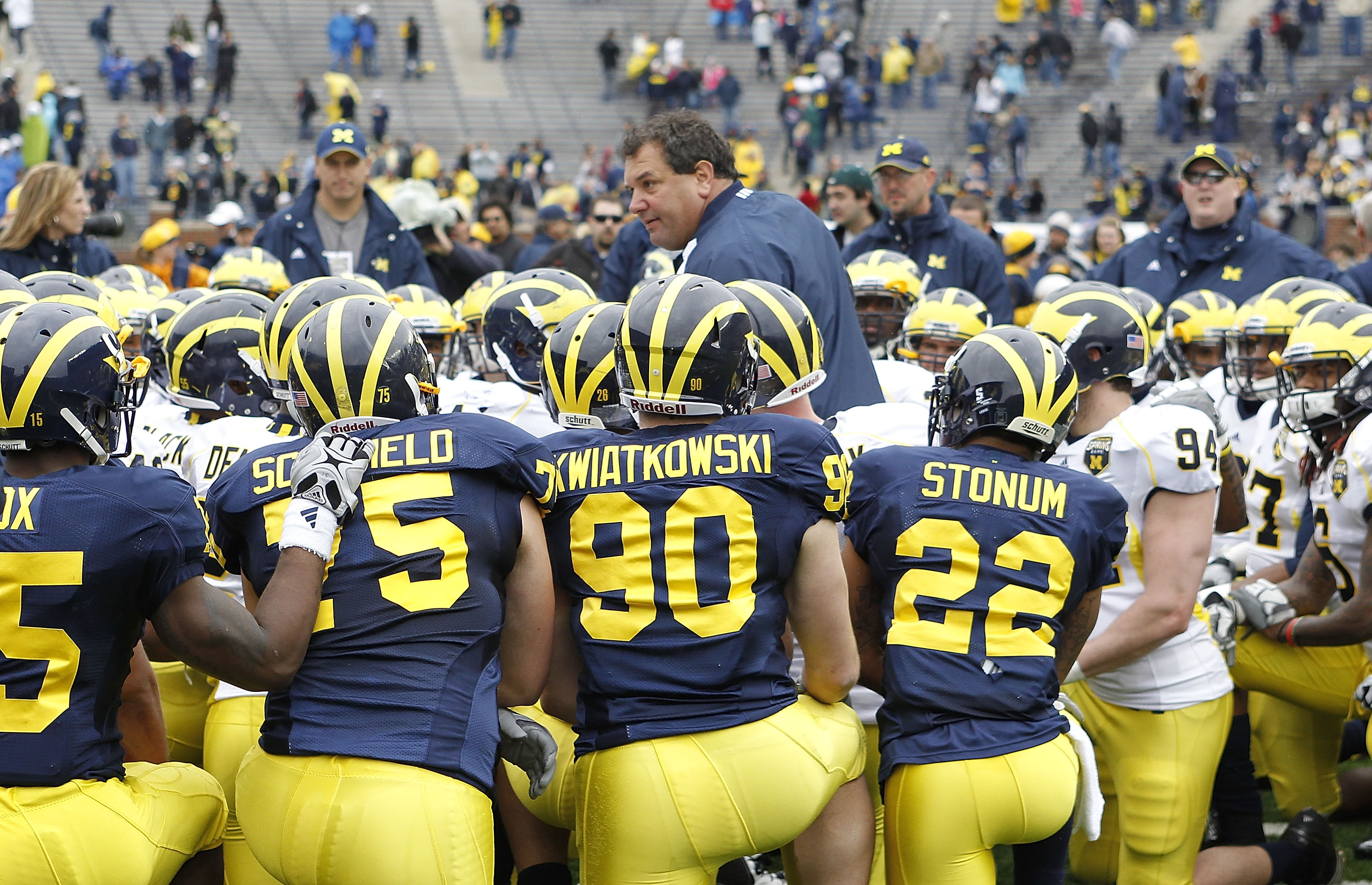 ANN ARBOR, MI - APRIL 16:  Head football coach Brady Hoke talks with his team during the annual Spring Game at Michigan Stadium on April 16, 2011 in Ann Arbor, Michigan.  (Photo by Leon Halip/Getty Images)