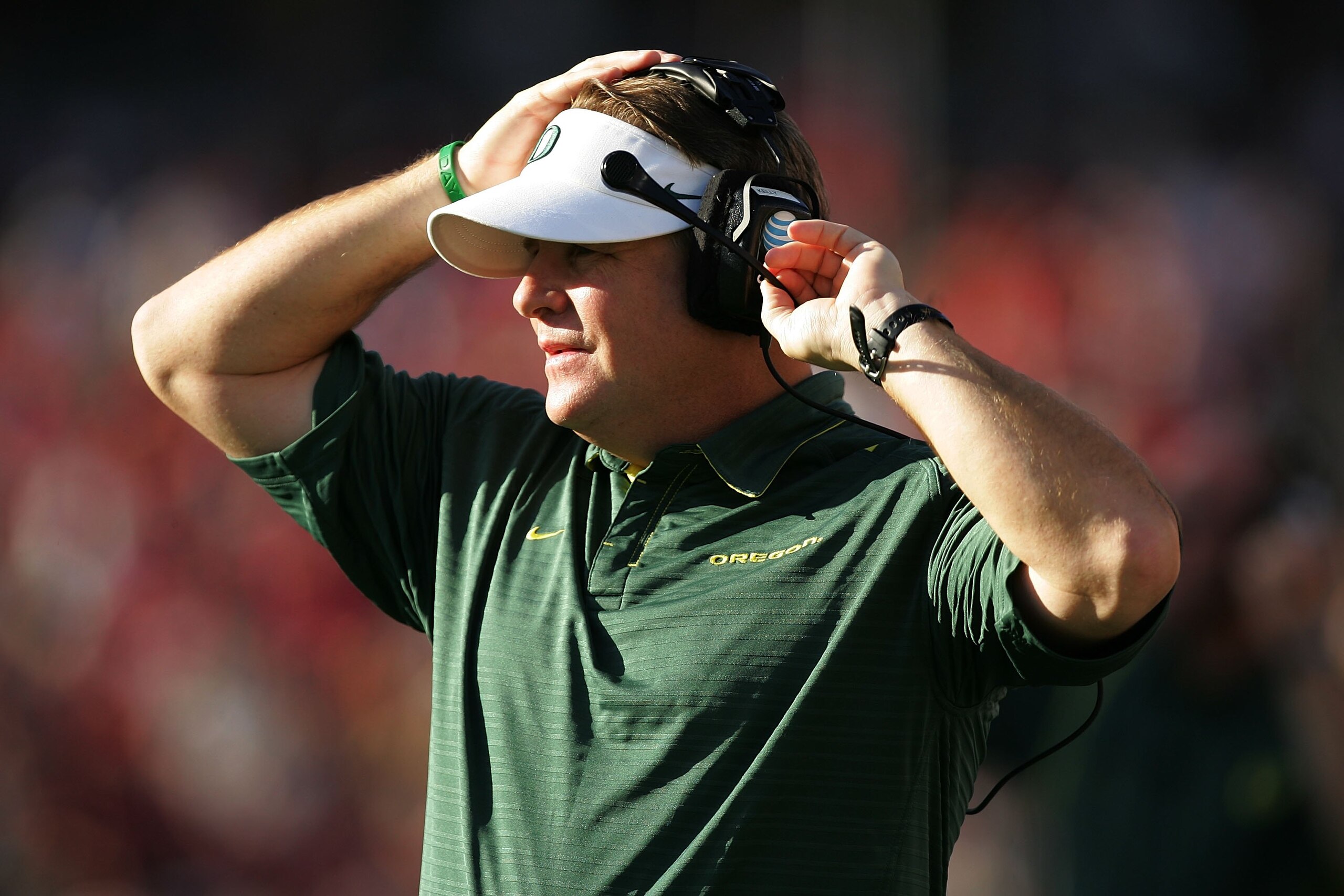 PALO ALTO, CA - NOVEMBER 07:  Oregon Ducks head coach Chip Kelly watches his team during their game against the Stanford Cardinal at Stanford Stadium on November 7, 2009 in Palo Alto, California.  (Photo by Ezra Shaw/Getty Images)