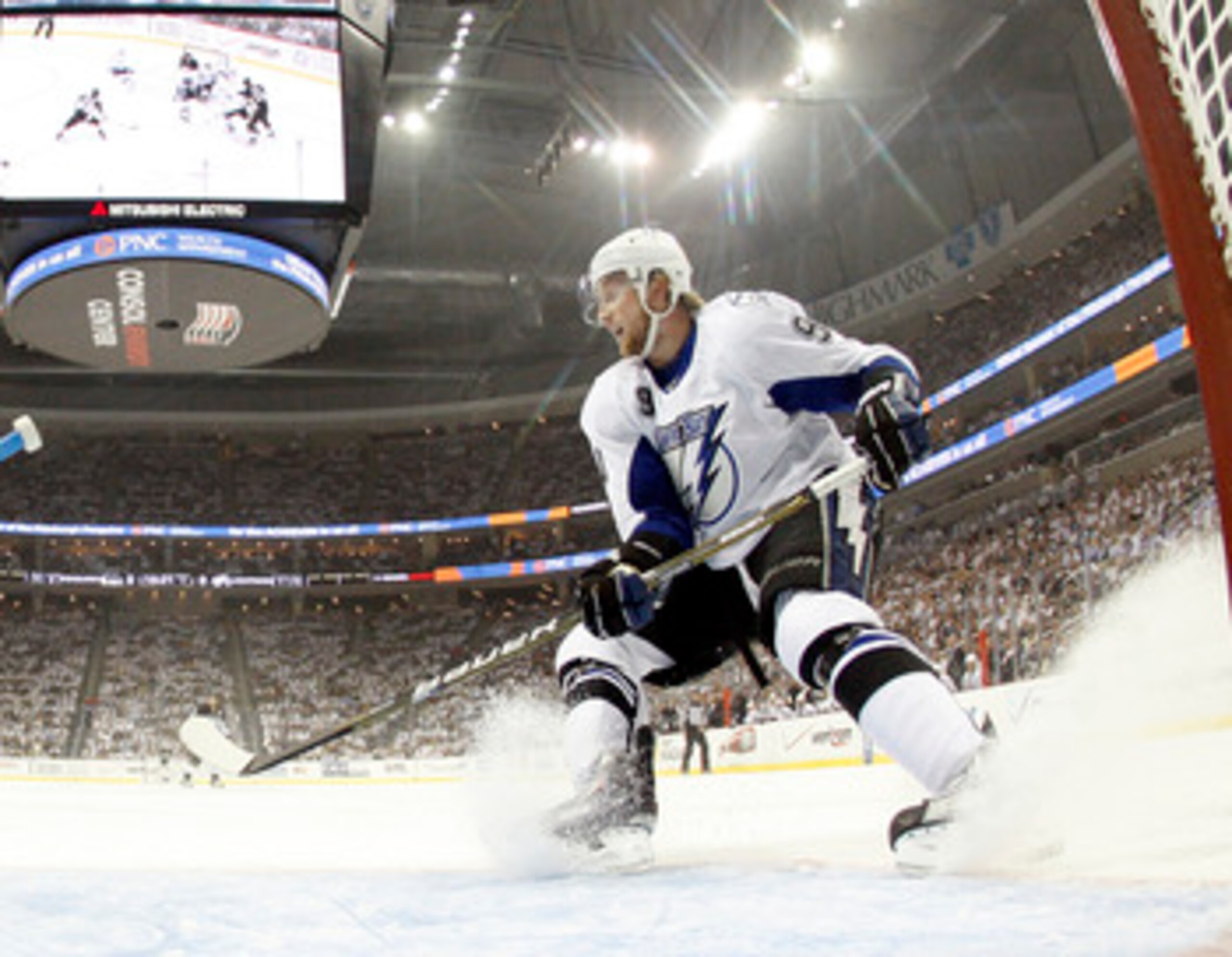 PITTSBURGH, PA - APRIL 27: Steven Stamkos #91 of the Tampa Bay Lightning skates against the Pittsburgh Penguins in Game Seven of the Eastern Conference Quarterfinals during the 2011 NHL Stanley Cup Playoffs at Consol Energy Center on April 27, 2011 in Pi PITTSBURGH, PA - APRIL 27: Steven Stamkos #91 of the Tampa Bay Lightning skates against the Pittsburgh Penguins in Game Seven of the Eastern Conference Quarterfinals during the 2011 NHL Stanley Cup Playoffs at Consol Energy Center on April 27, 2011 in Pi