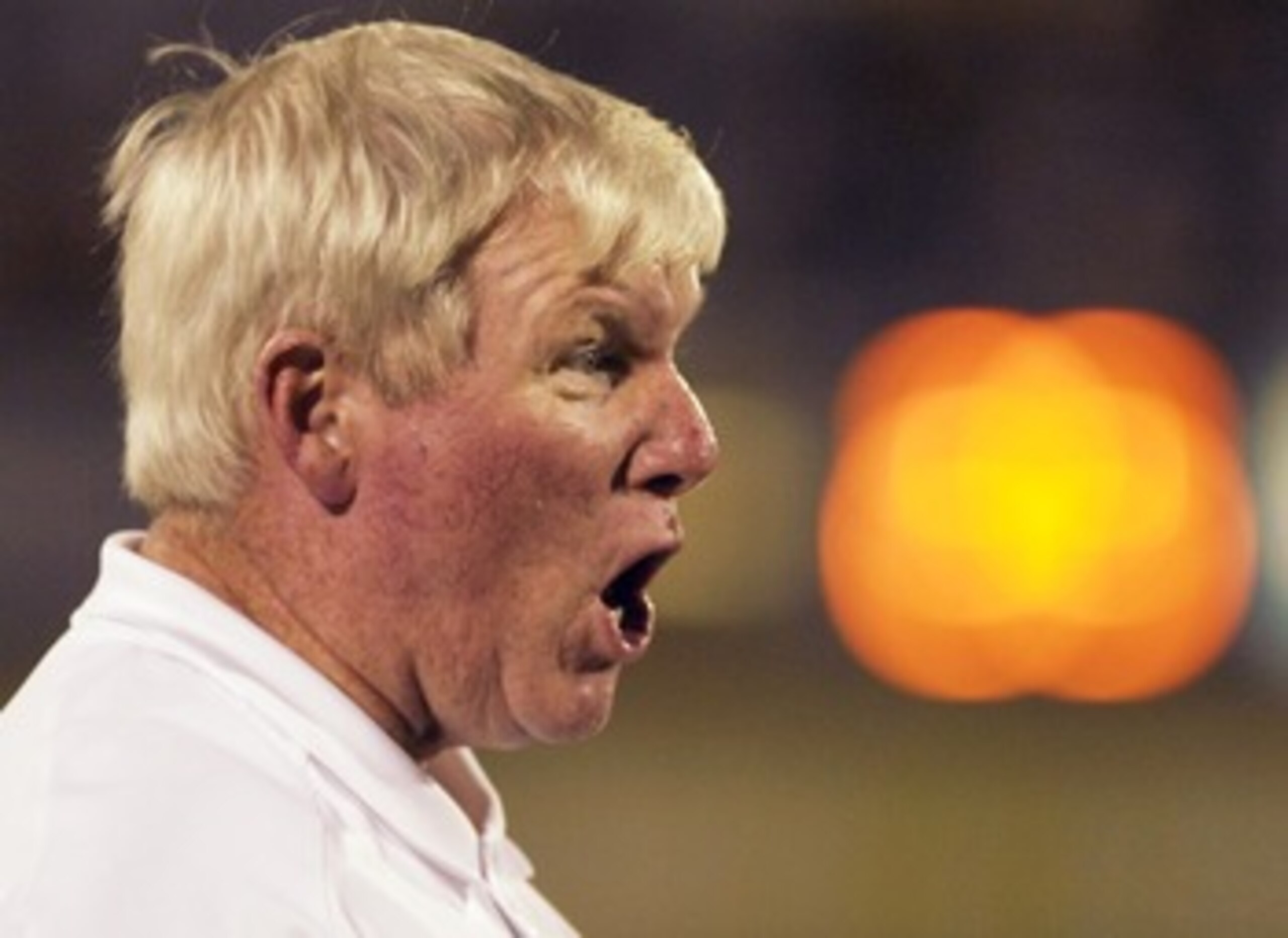 ORLANDO, FL - OCTOBER 20:  Coach George O'Leary of the University of Central Florida Golden Knights directs play against the Tulsa Golden Hurricane at Bright House Stadium on October 20, 2007 in Orlando, Florida.  (Photo by Al Messerschmidt/Getty Images)
