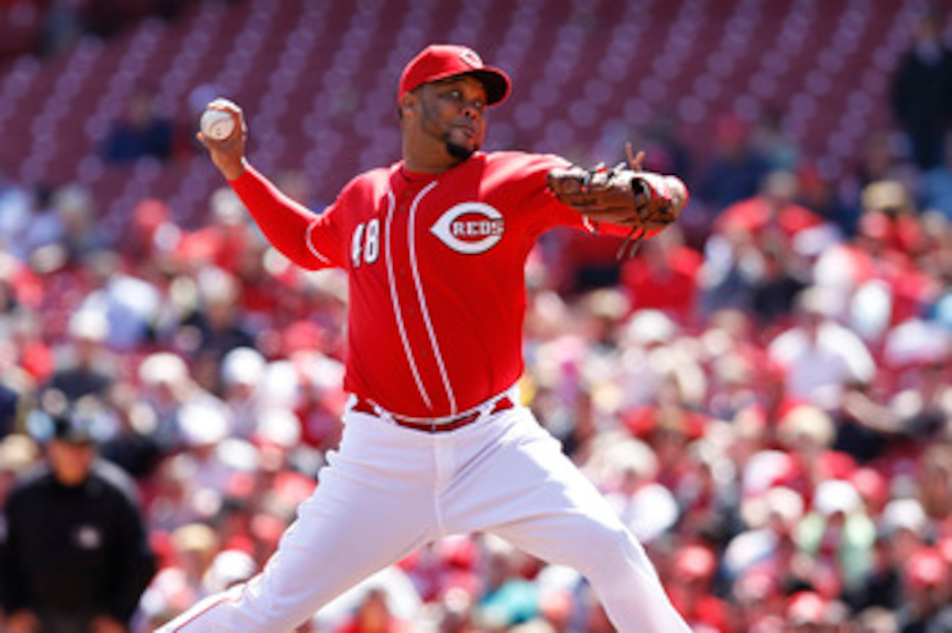 CINCINNATI, OH - APRIL 21: Francisco Cordero #48 of the Cincinnati Reds pitches the ninth inning against the Arizona Diamondbacks at Great American Ball Park on April 21, 2011 in Cincinnati, Ohio. The Reds defeated the Diamondbacks 7-4. (Photo by Joe Robb