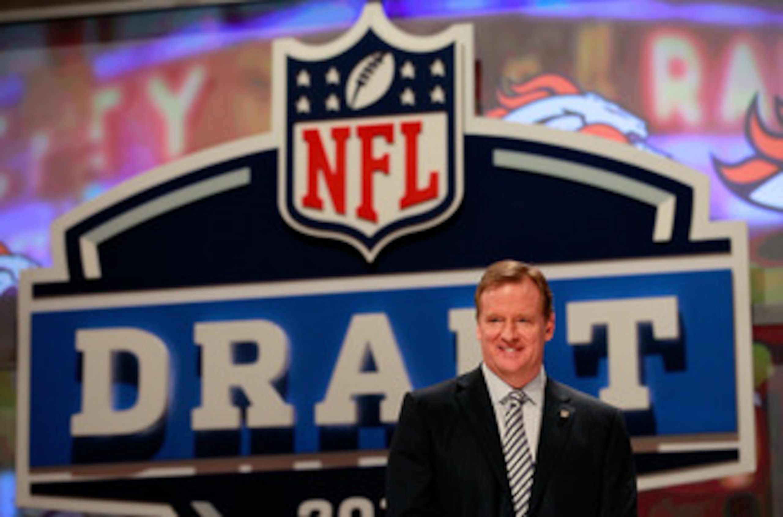 NEW YORK, NY - APRIL 28: NFL Commissioner Roger Goodell looks on during the 2011 NFL Draft at Radio City Music Hall on April 28, 2011 in New York City. (Photo by Chris Trotman/Getty Images) NEW YORK, NY - APRIL 28: NFL Commissioner Roger Goodell looks on during the 2011 NFL Draft at Radio City Music Hall on April 28, 2011 in New York City. (Photo by Chris Trotman/Getty Images)