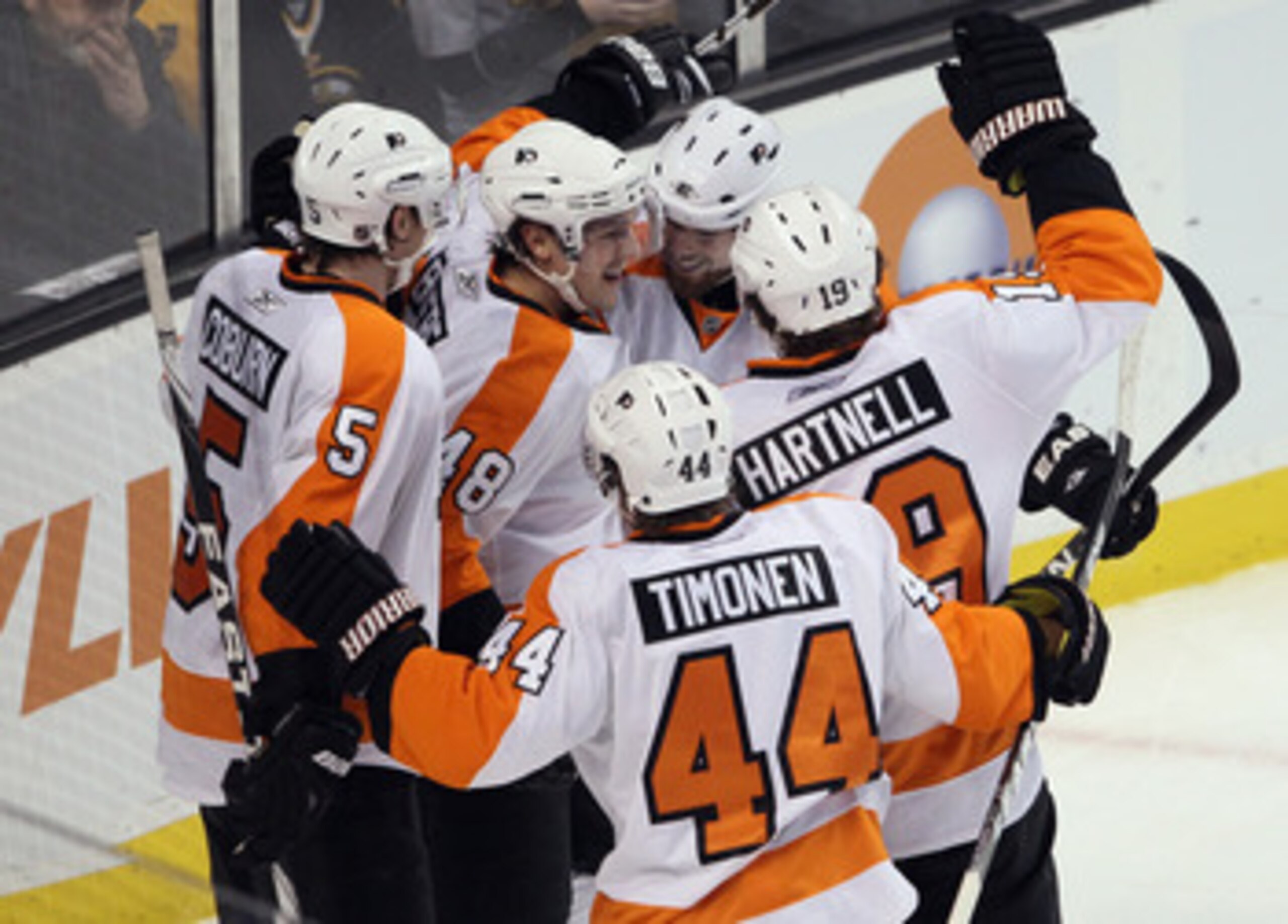 BOSTON, MA - JANUARY 13: Danny Briere #48 of the Philadelphia Flyers is congratulated by Scott Hartnell #19, Kimmo Timonen #44 and Braydon Coburn #5 after Briere scored in the third period against the Boston Bruins on January 13, 2011 at the TD Garden in BOSTON, MA - JANUARY 13: Danny Briere #48 of the Philadelphia Flyers is congratulated by Scott Hartnell #19, Kimmo Timonen #44 and Braydon Coburn #5 after Briere scored in the third period against the Boston Bruins on January 13, 2011 at the TD Garden in
