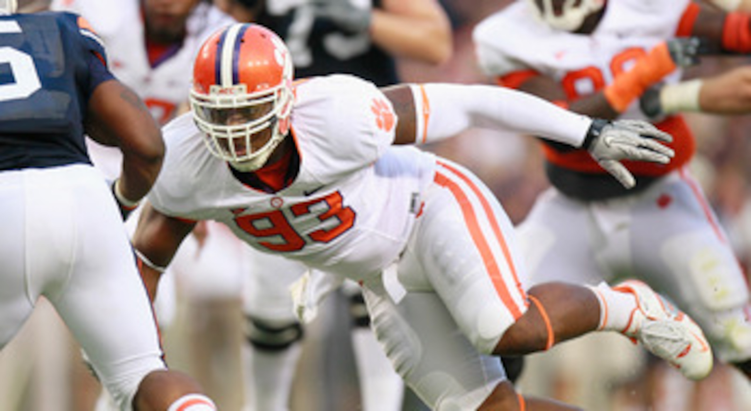 AUBURN, AL - SEPTEMBER 18:  Da'Quan Bowers #93 of the Clemson Tigers against the Auburn Tigers at Jordan-Hare Stadium on September 18, 2010 in Auburn, Alabama.  (Photo by Kevin C. Cox/Getty Images)