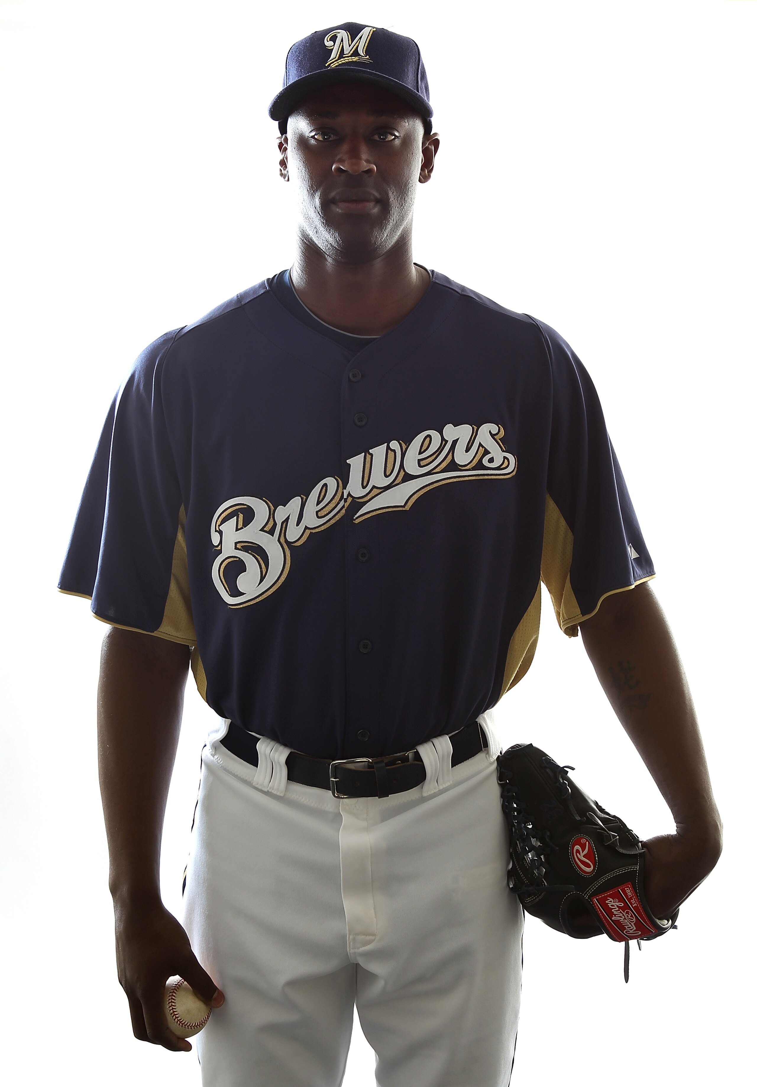 MARYVALE, AZ - FEBRUARY 24:  LaTroy Hawkins #32 of the Milwaukee Brewers poses for a portrait during Spring Training Media Day on February 24, 2011 at Maryvale Stadium in Maryvale, Arizona.  (Photo by Jonathan Ferrey/Getty Images)