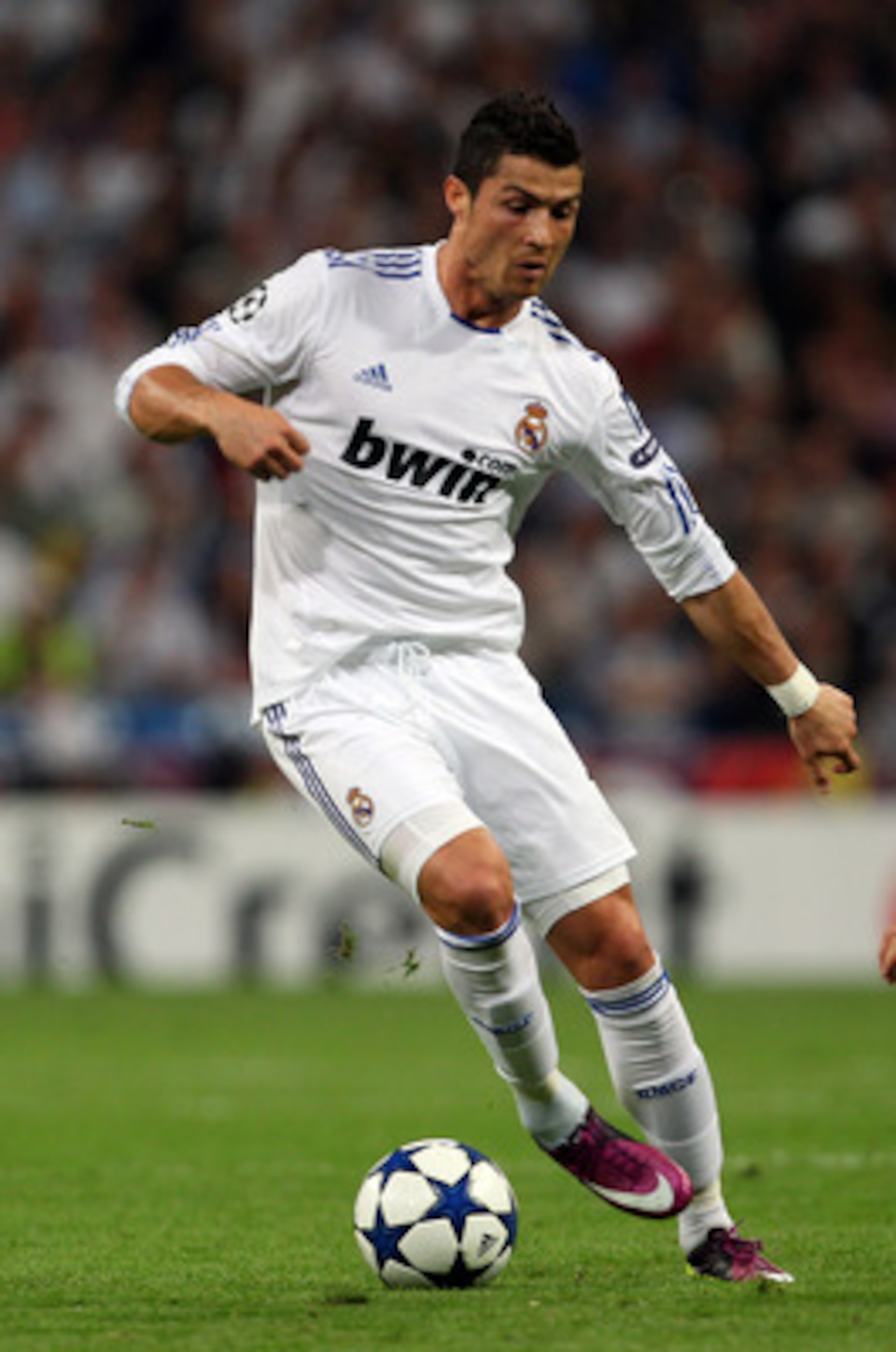 MADRID, SPAIN - APRIL 05:  Cristiano Ronaldo of Real Madrid during the UEFA Champions League Quarter Final first leg match between Real Madrid and Tottenham Hotspur at Estadio Santiago Bernabeu on April 5, 2011 in Madrid, Spain.  (Photo by Clive Rose/Gett