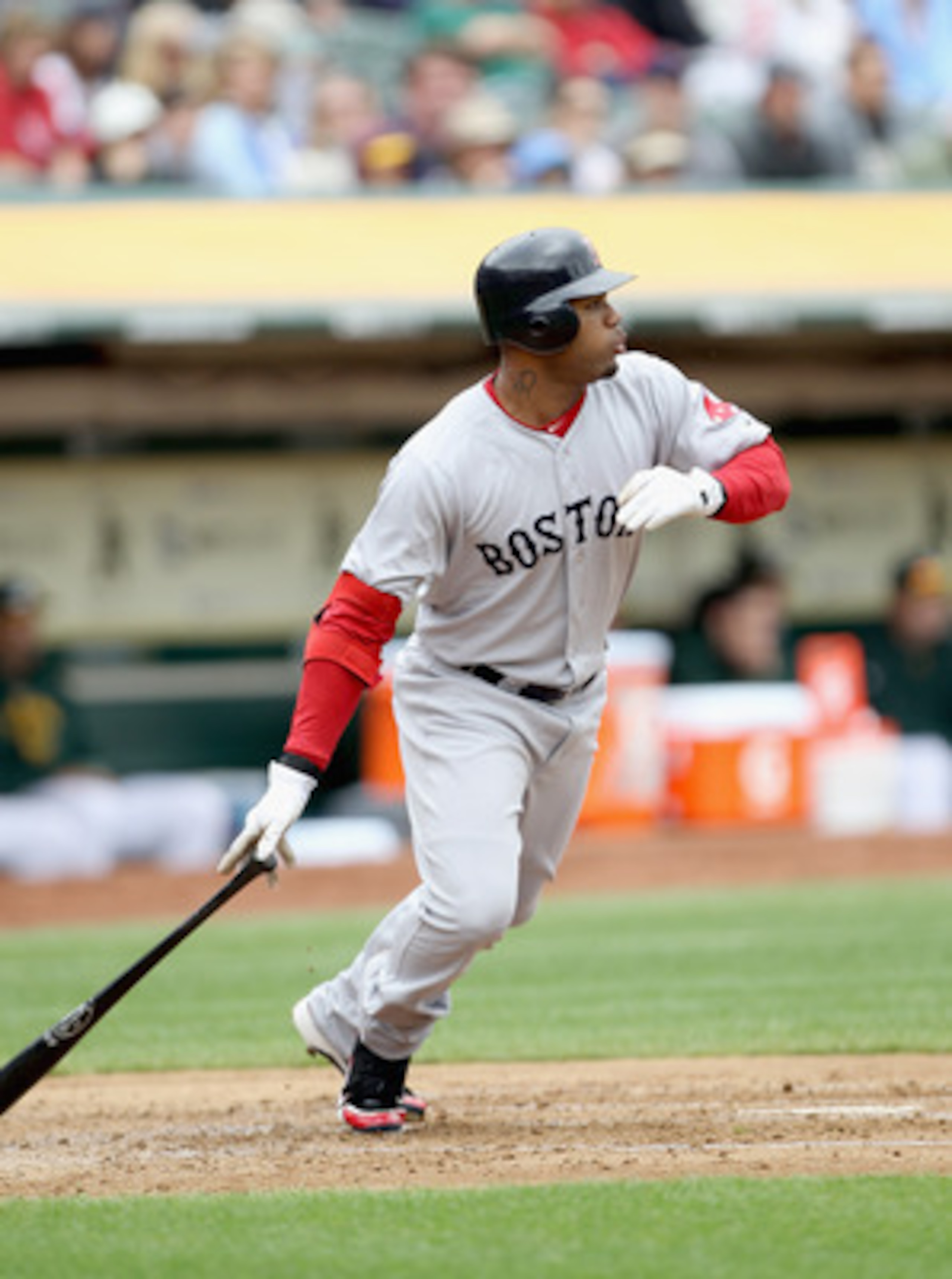 OAKLAND, CA - APRIL 20:  Carl Crawford #13 of the Boston Red Sox in action against the Oakland Athletics at Oakland-Alameda County Coliseum on April 20, 2011 in Oakland, California.  (Photo by Ezra Shaw/Getty Images)