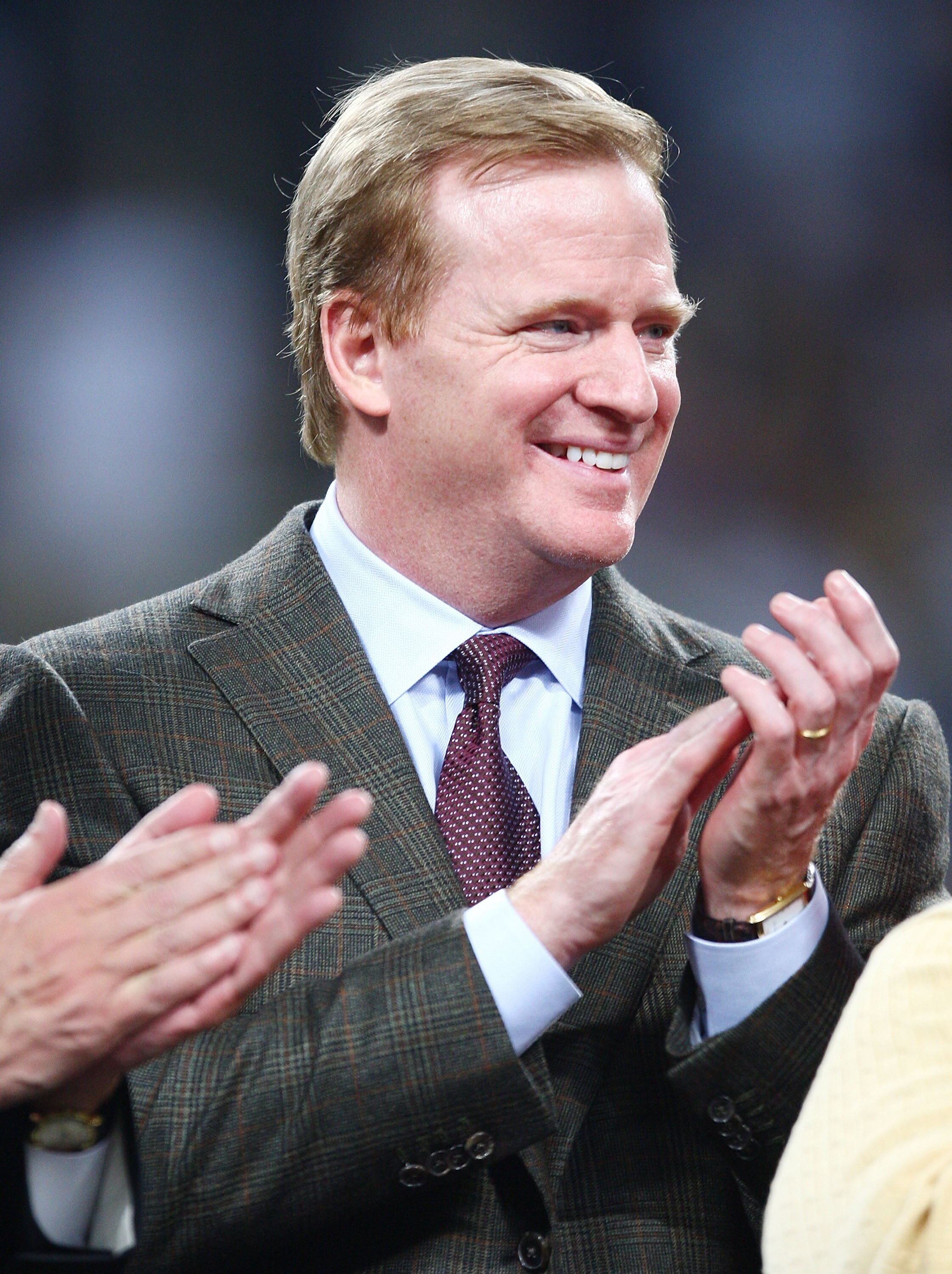ST. LOUIS - DECEMBER 20:  NFL commissioner Roger Goodell is on hand as the St. Louis Rams retire running back Marshall Faulk's jersey at halftime on December 20, 2007 at Edward Jones Dome in St. Louis, Missouri.  (Photo by Elsa/Getty Images)