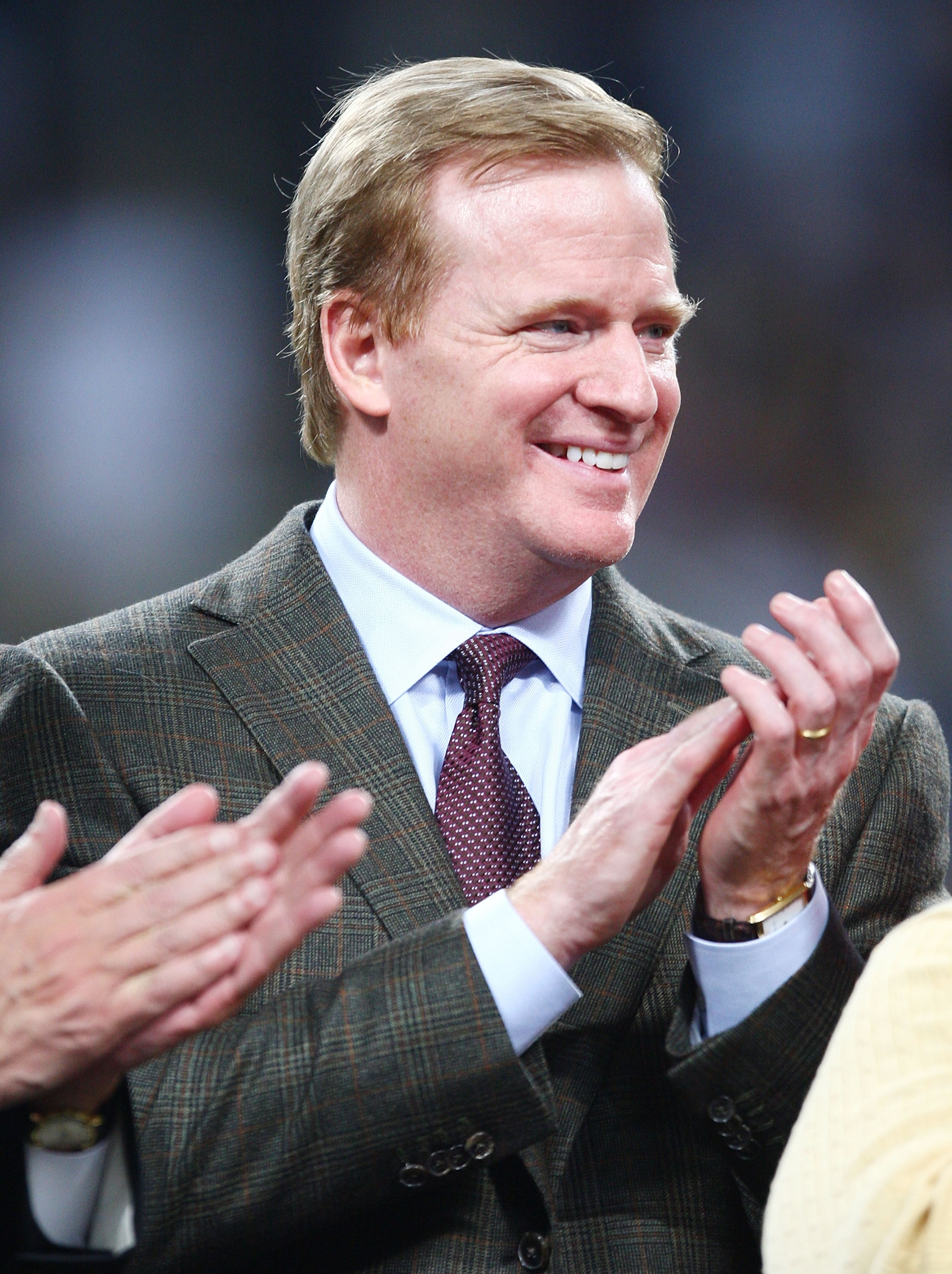 ST. LOUIS - DECEMBER 20: NFL commissioner Roger Goodell is on hand as the St. Louis Rams retire running back Marshall Faulk's jersey at halftime on December 20, 2007 at Edward Jones Dome in St. Louis, Missouri. (Photo by Elsa/Getty Images) ST. LOUIS - DECEMBER 20: NFL commissioner Roger Goodell is on hand as the St. Louis Rams retire running back Marshall Faulk's jersey at halftime on December 20, 2007 at Edward Jones Dome in St. Louis, Missouri. (Photo by Elsa/Getty Images)